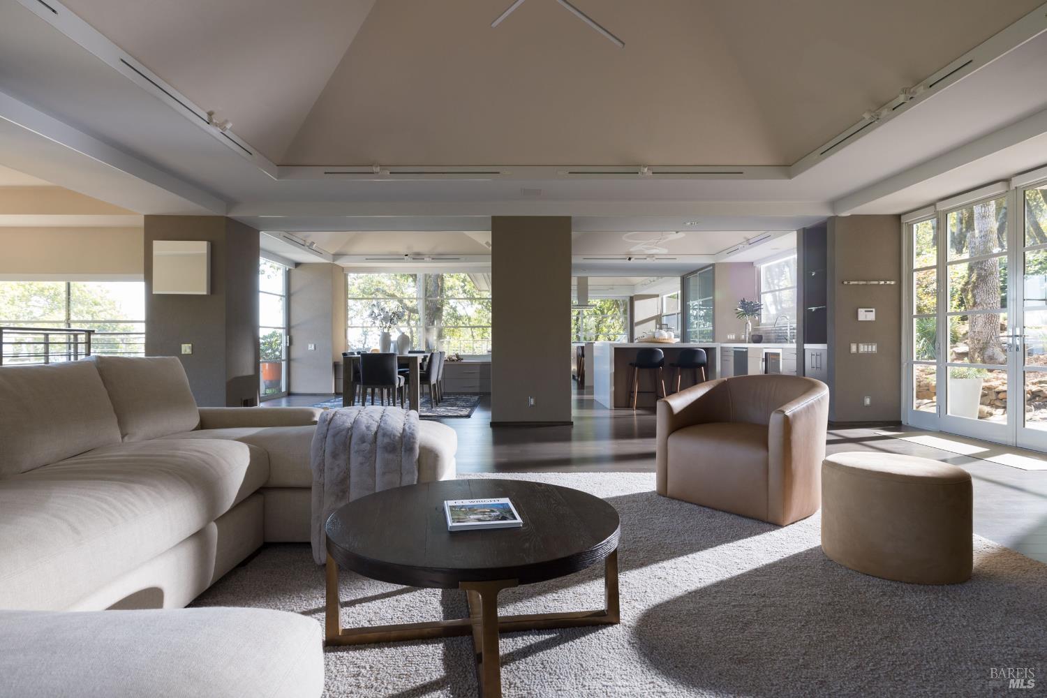 Detail Gallery Image 7 of 39 For 3685 White Alder Unkn, Sonoma,  CA 95476 - 3 Beds | 3/2 Baths