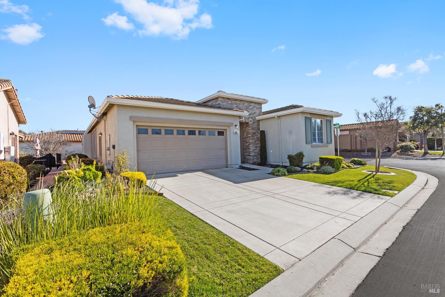 Detail Gallery Image 4 of 34 For 410 Atlantic Dr, Rio Vista,  CA 94571 - 2 Beds | 2 Baths