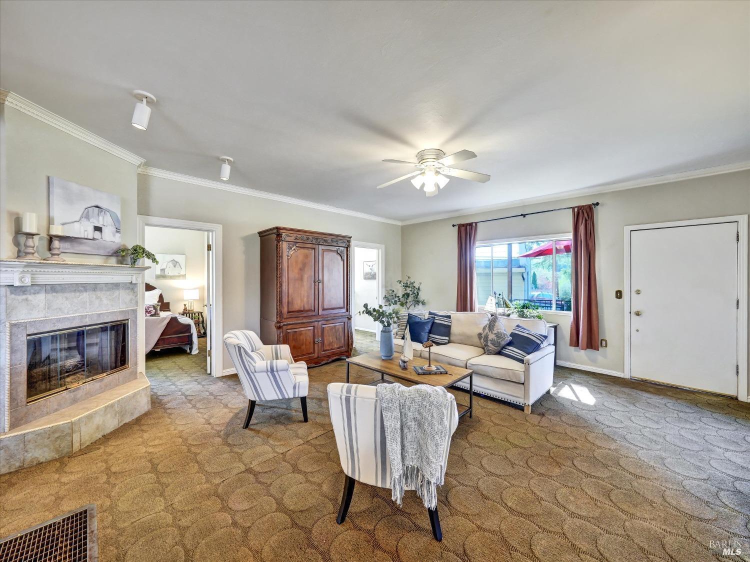 Detail Gallery Image 15 of 56 For 2060 Hagen Rd, Napa,  CA 94558 - 3 Beds | 2 Baths