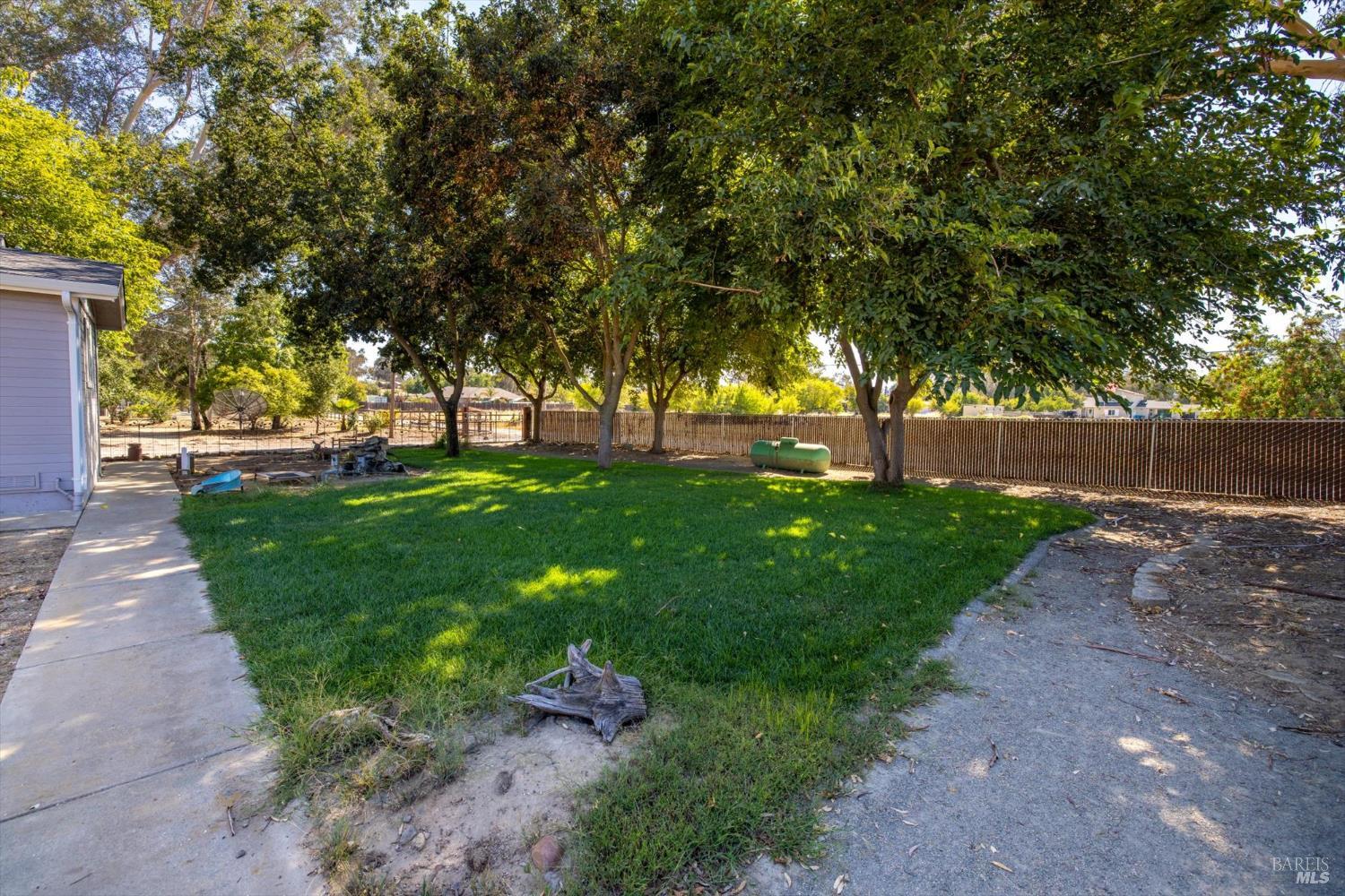 Detail Gallery Image 53 of 60 For 7672 Country Ln, Vacaville,  CA 95688 - 3 Beds | 3 Baths