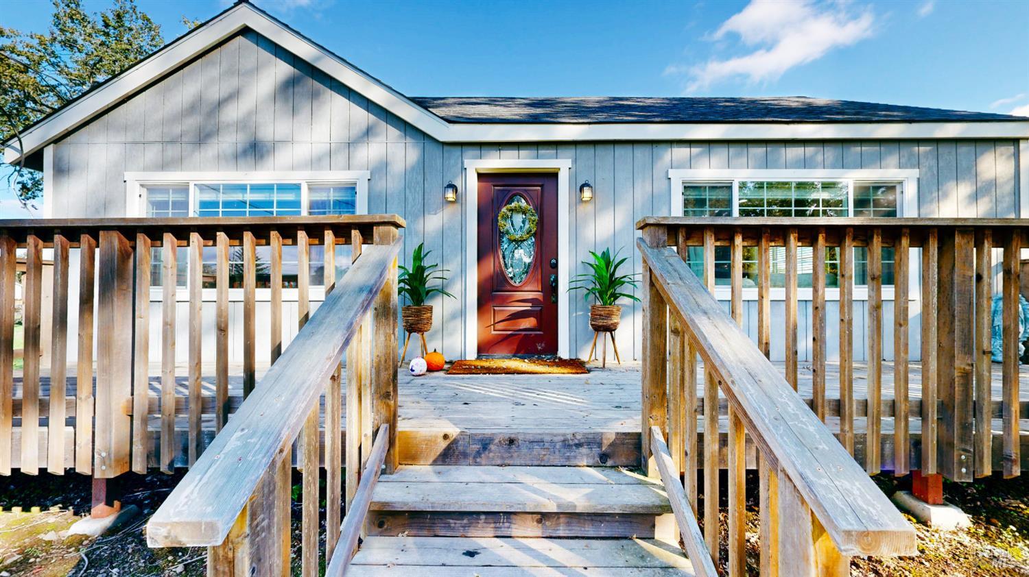 Detail Gallery Image 11 of 99 For 380 Irwin Ln, Santa Rosa,  CA 95401 - 3 Beds | 2 Baths