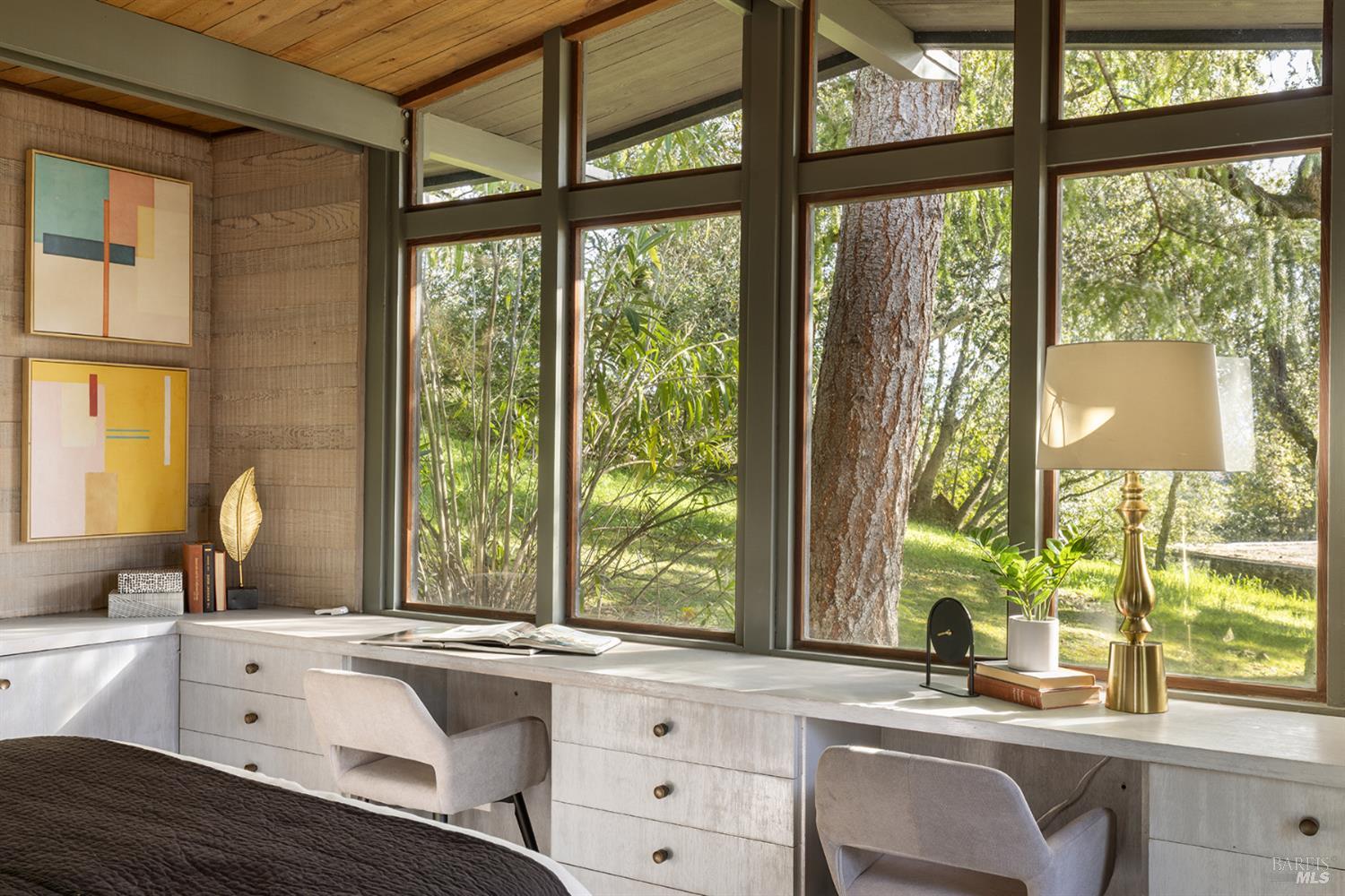 Detail Gallery Image 29 of 47 For 5815 Bennett Valley Rd, Santa Rosa,  CA 95404 - 4 Beds | 3/1 Baths