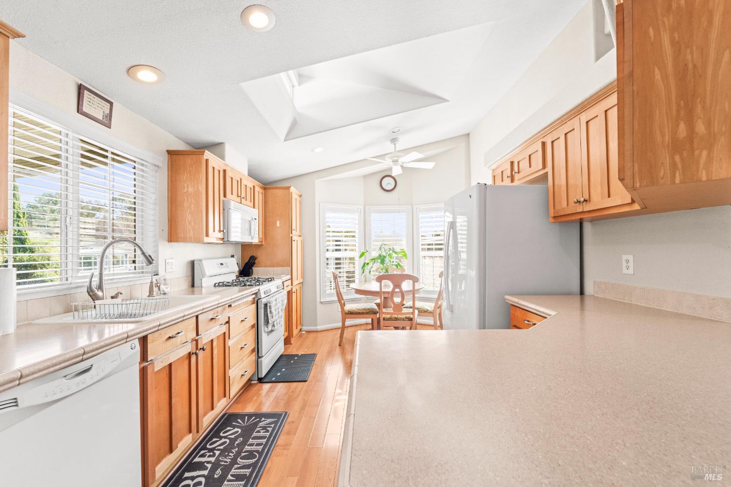 Detail Gallery Image 8 of 40 For 150 Silverado Trl 40, Napa,  CA 94559 - 2 Beds | 2 Baths