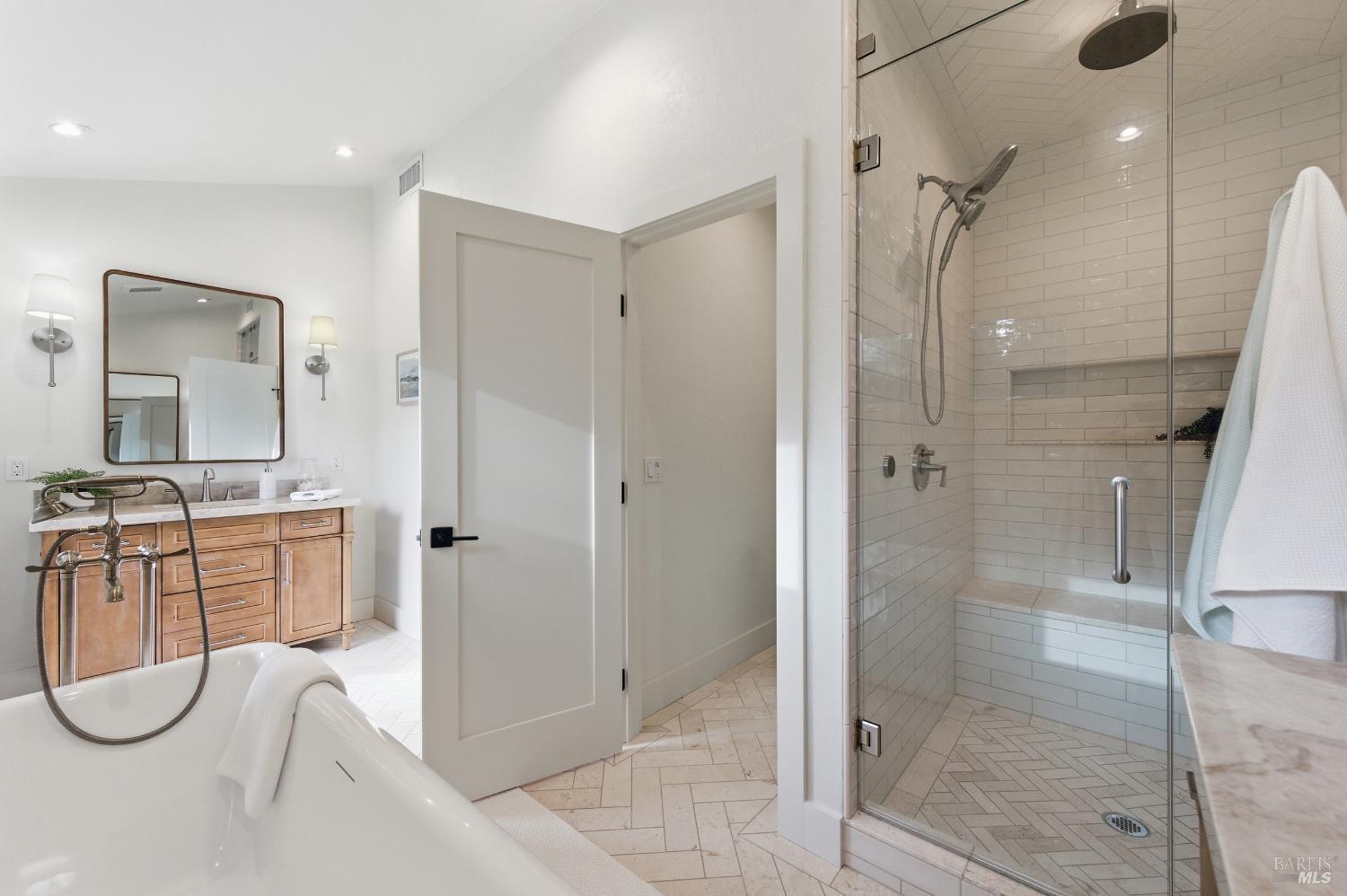 Detail Gallery Image 56 of 66 For 1123 Oak Ave, Saint Helena,  CA 94574 - 4 Beds | 4/2 Baths