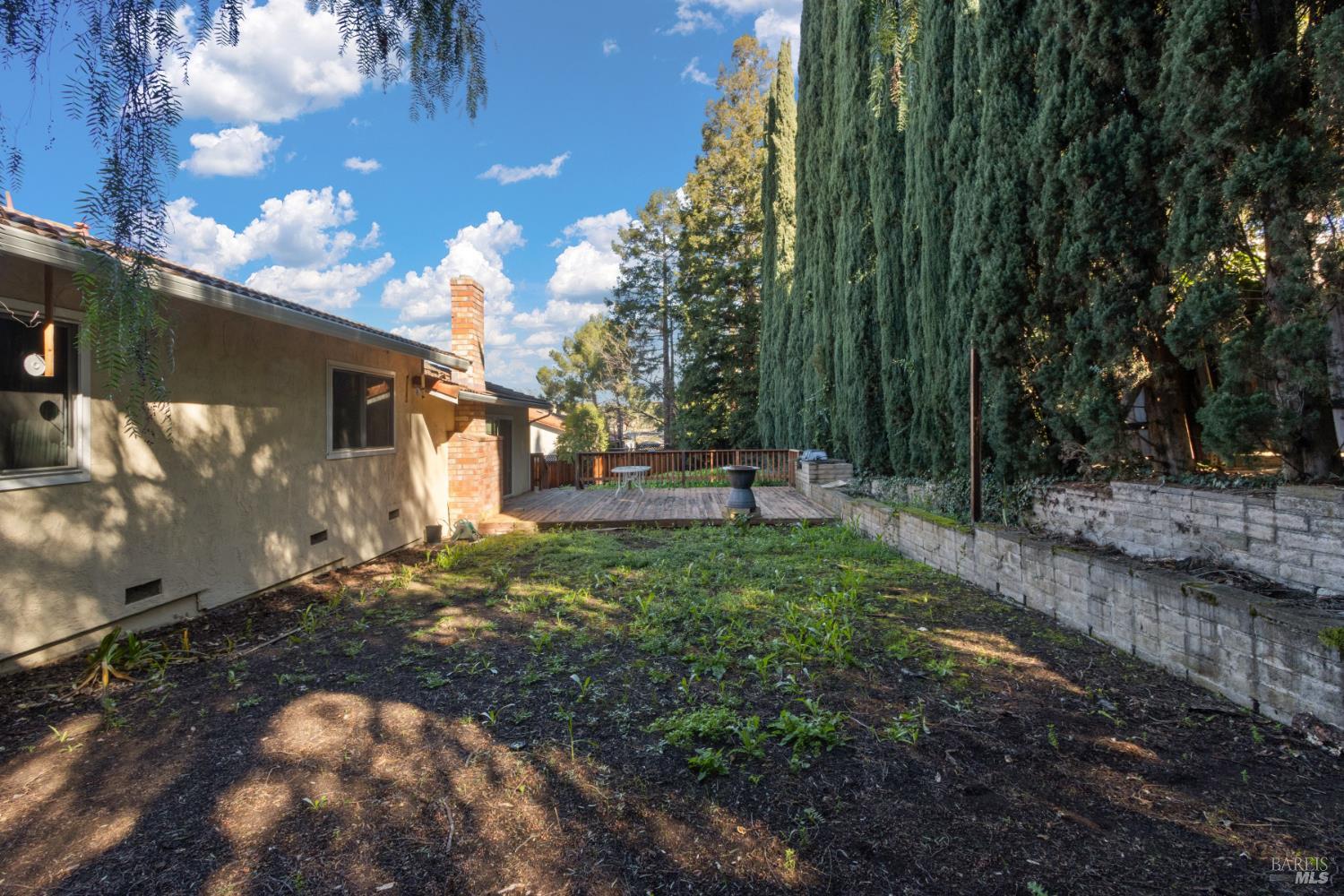 Detail Gallery Image 25 of 34 For 1084 Jamie Dr, Concord,  CA 94518 - 4 Beds | 2/1 Baths