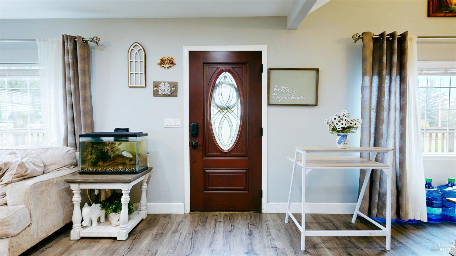 Detail Gallery Image 13 of 99 For 380 Irwin Ln, Santa Rosa,  CA 95401 - 3 Beds | 2 Baths