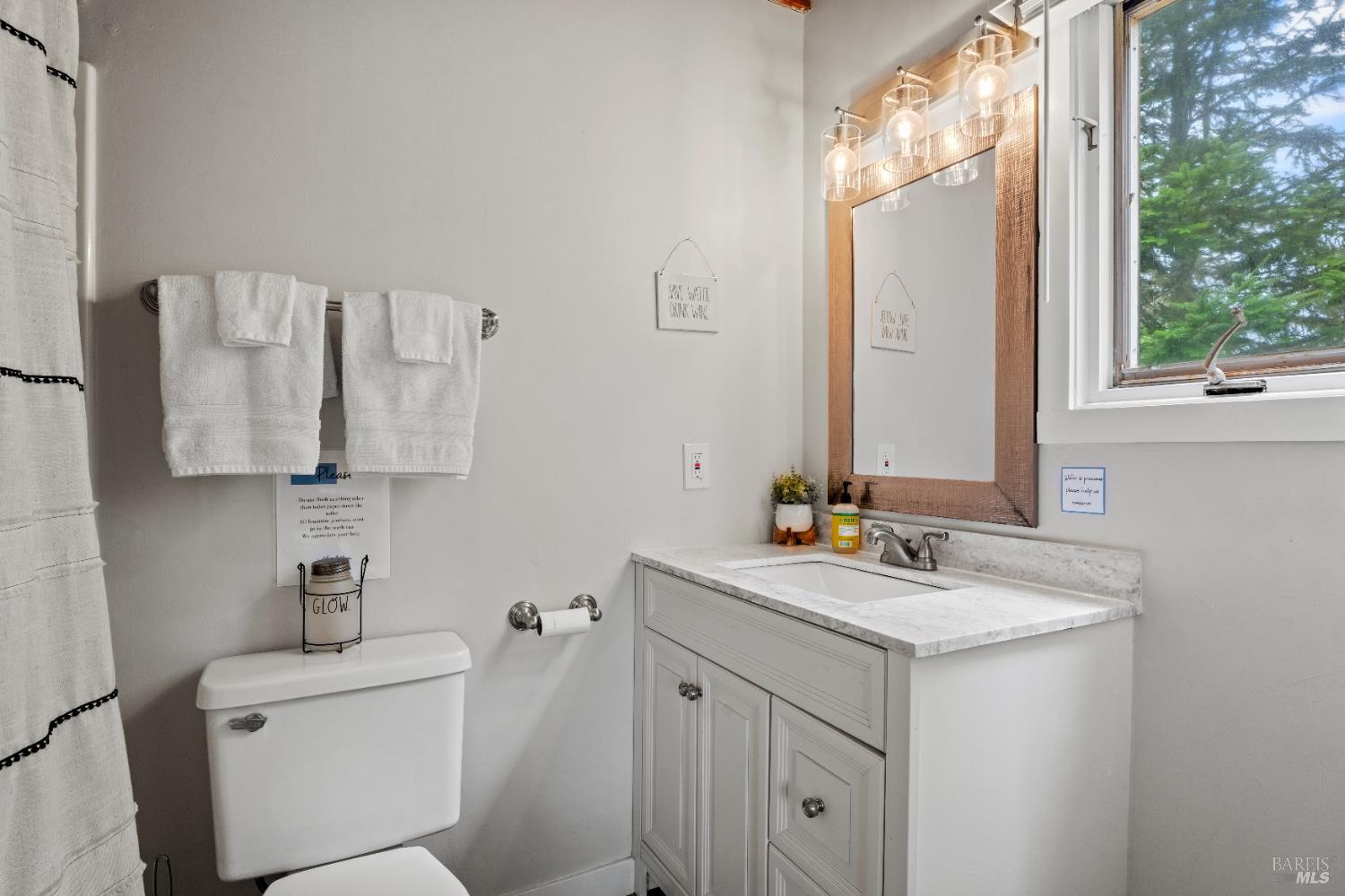 Detail Gallery Image 15 of 28 For 15741 Forest View Rd, Manchester,  CA 95459 - 3 Beds | 2 Baths