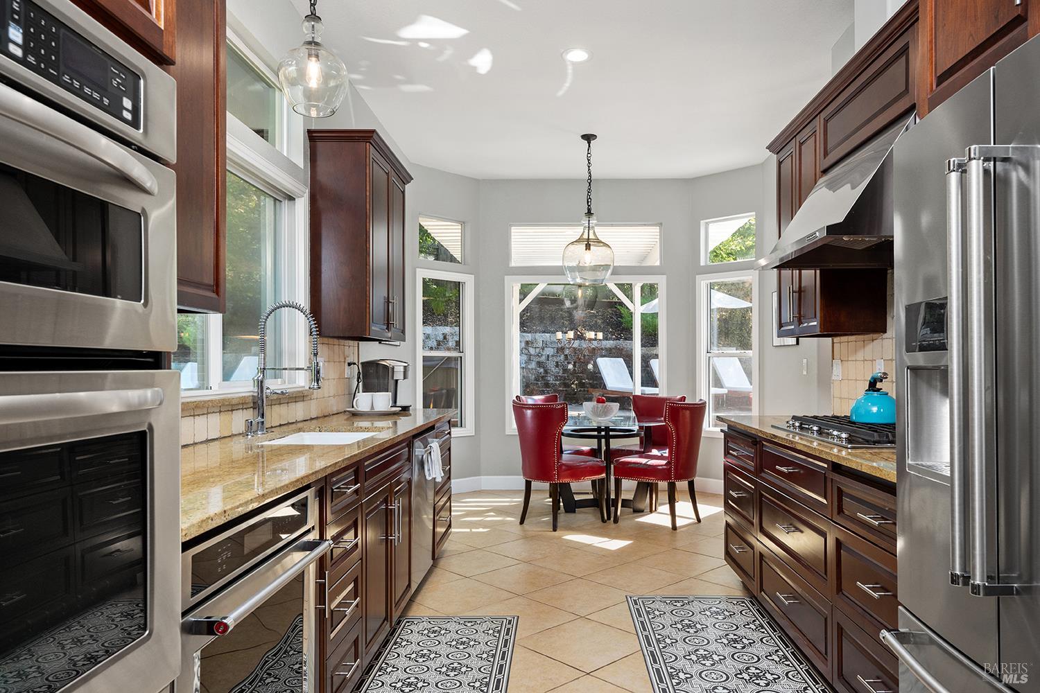 Detail Gallery Image 12 of 60 For 3991 Haven Ct, Sebastopol,  CA 95472 - 4 Beds | 2/1 Baths