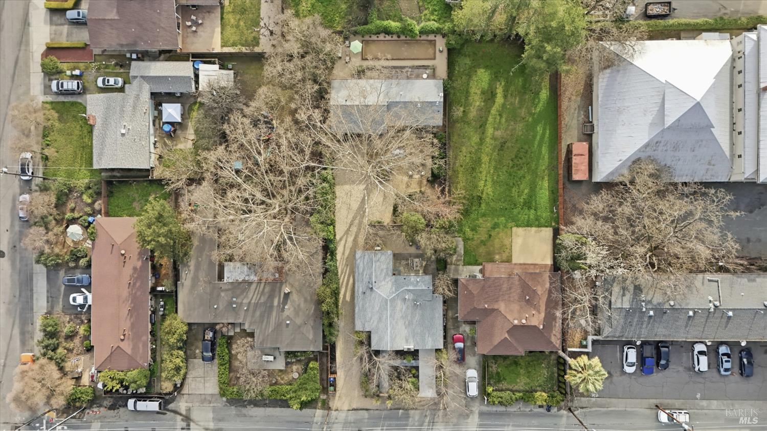 Detail Gallery Image 63 of 66 For 1123 Oak Ave, Saint Helena,  CA 94574 - 4 Beds | 4/2 Baths