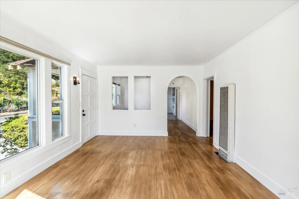 Detail Gallery Image 29 of 36 For 2 Willow Ave, Fairfax,  CA 94930 - – Beds | – Baths