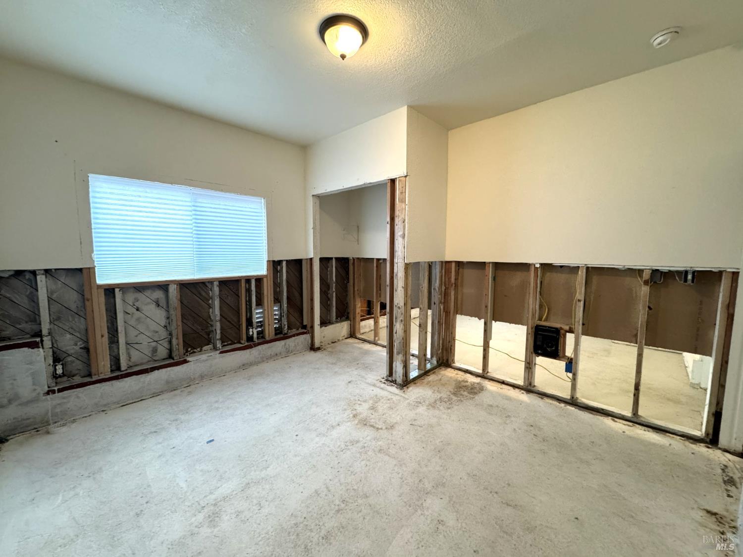 Detail Gallery Image 15 of 30 For 210 S Mcpherson St, Fort Bragg,  CA 95437 - 2 Beds | 1 Baths