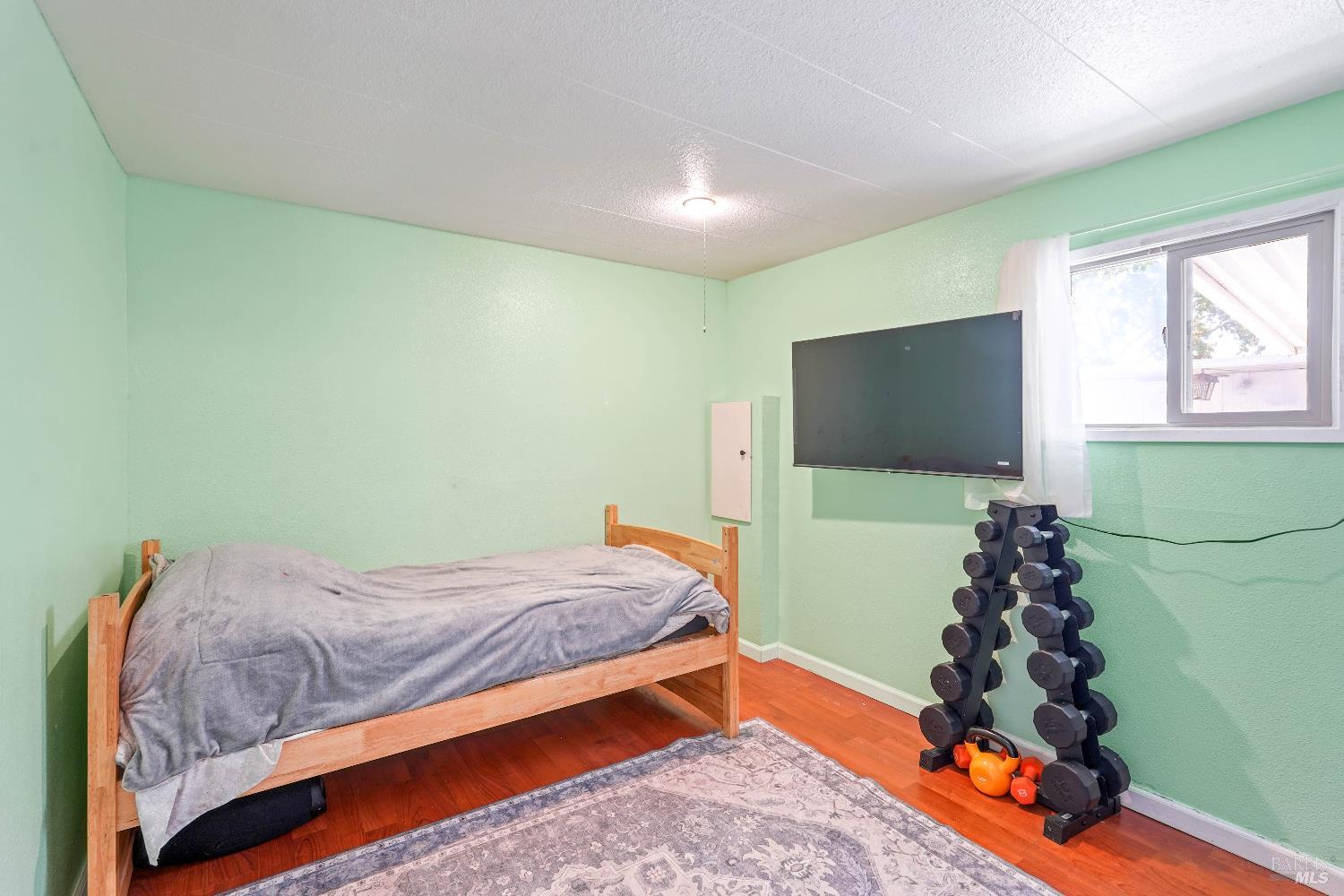 Detail Gallery Image 24 of 38 For 324 Pear Ln, Santa Rosa,  CA 95407 - 3 Beds | 2 Baths