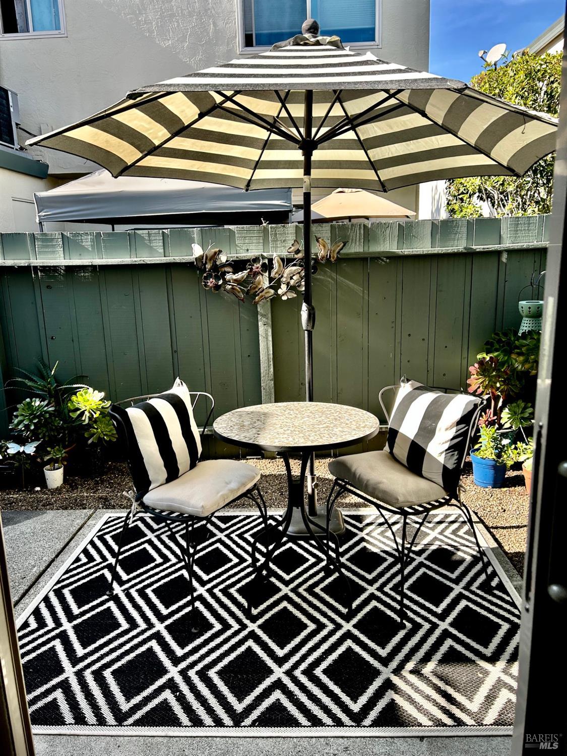 Detail Gallery Image 29 of 50 For 1118 Marina Dr, Napa,  CA 94559 - 2 Beds | 1/1 Baths