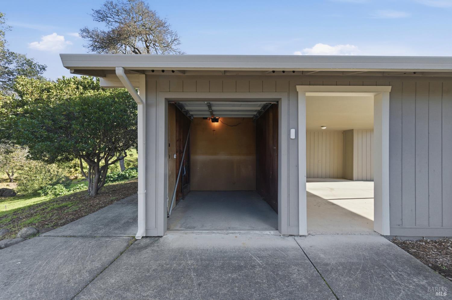 Detail Gallery Image 37 of 56 For 868 Oak Leaf Way, Napa,  CA 94558 - 2 Beds | 2 Baths