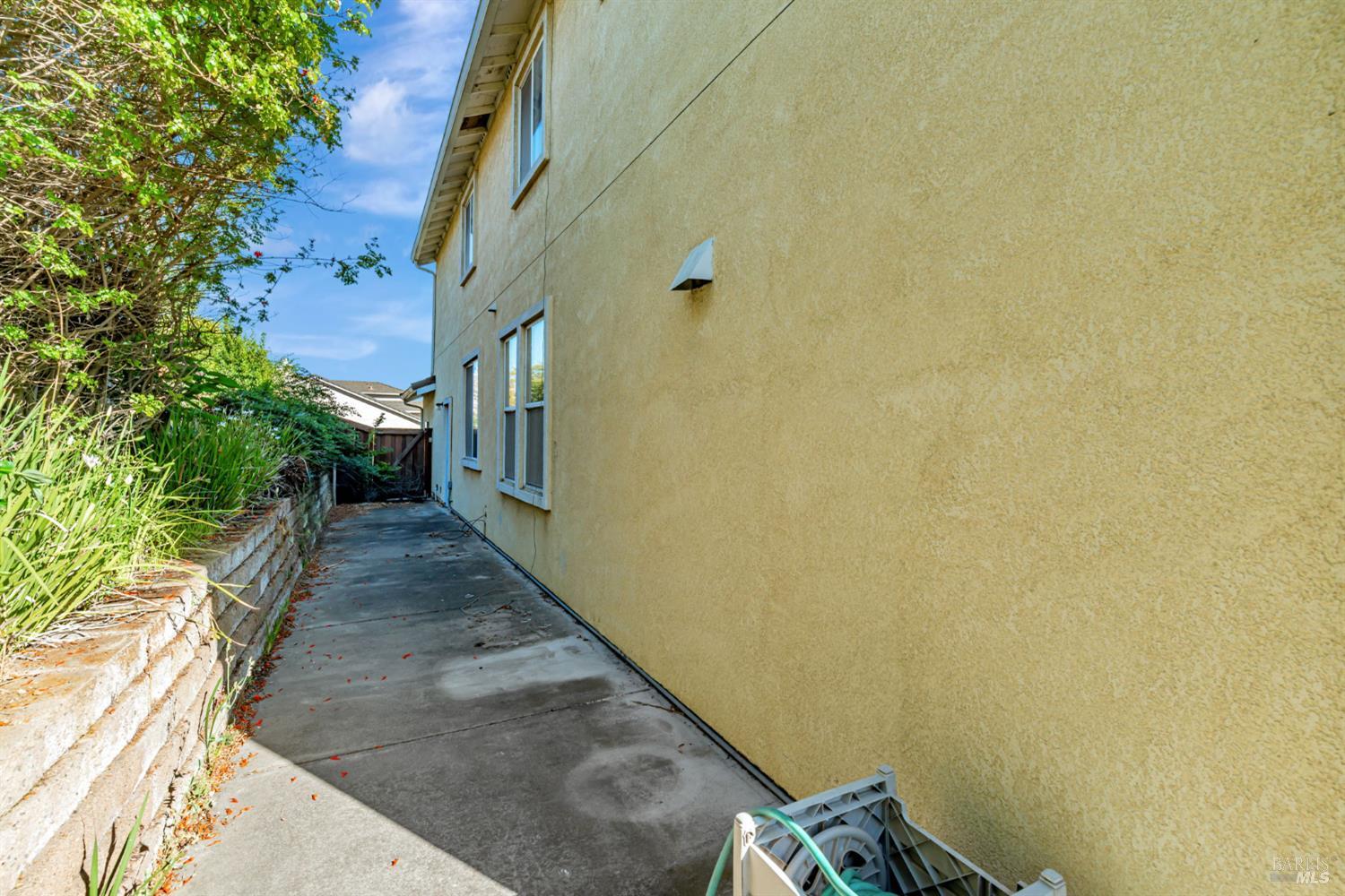 Detail Gallery Image 48 of 49 For 6206 Pebble Beach Dr, Vallejo,  CA 94591 - 5 Beds | 4 Baths