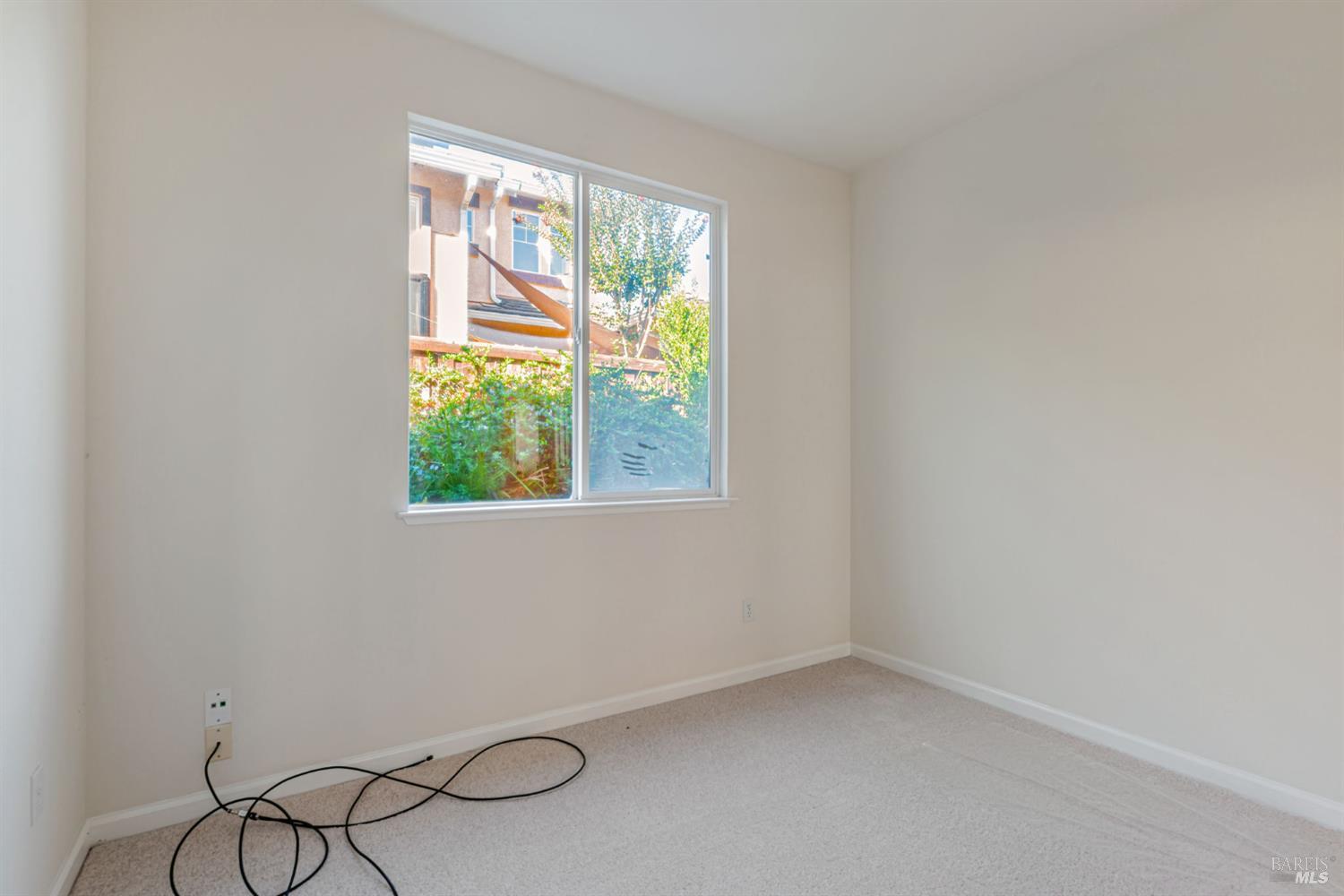 Detail Gallery Image 20 of 49 For 6206 Pebble Beach Dr, Vallejo,  CA 94591 - 5 Beds | 4 Baths