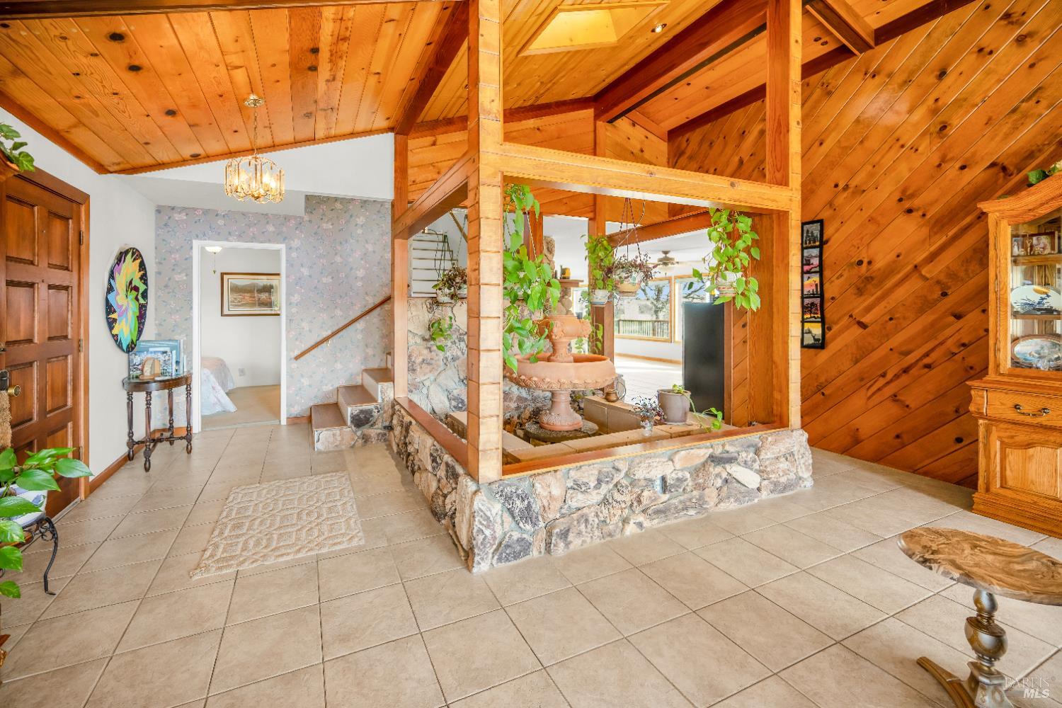 Detail Gallery Image 4 of 60 For 3774 Leal Dr, Lakeport,  CA 95453 - 4 Beds | 3 Baths