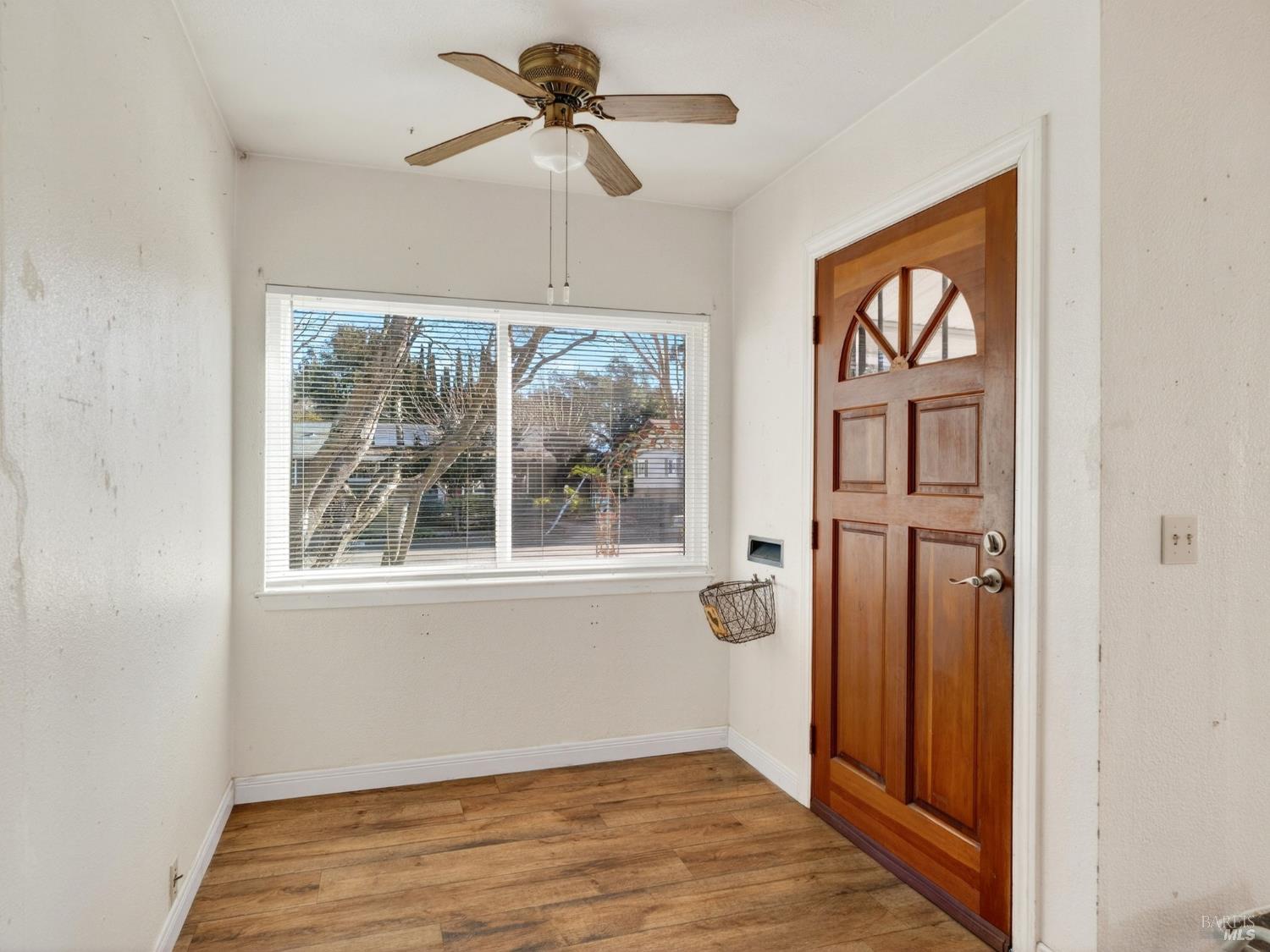 Detail Gallery Image 5 of 20 For 321 Roosevelt St, Napa,  CA 94558 - 2 Beds | 1 Baths