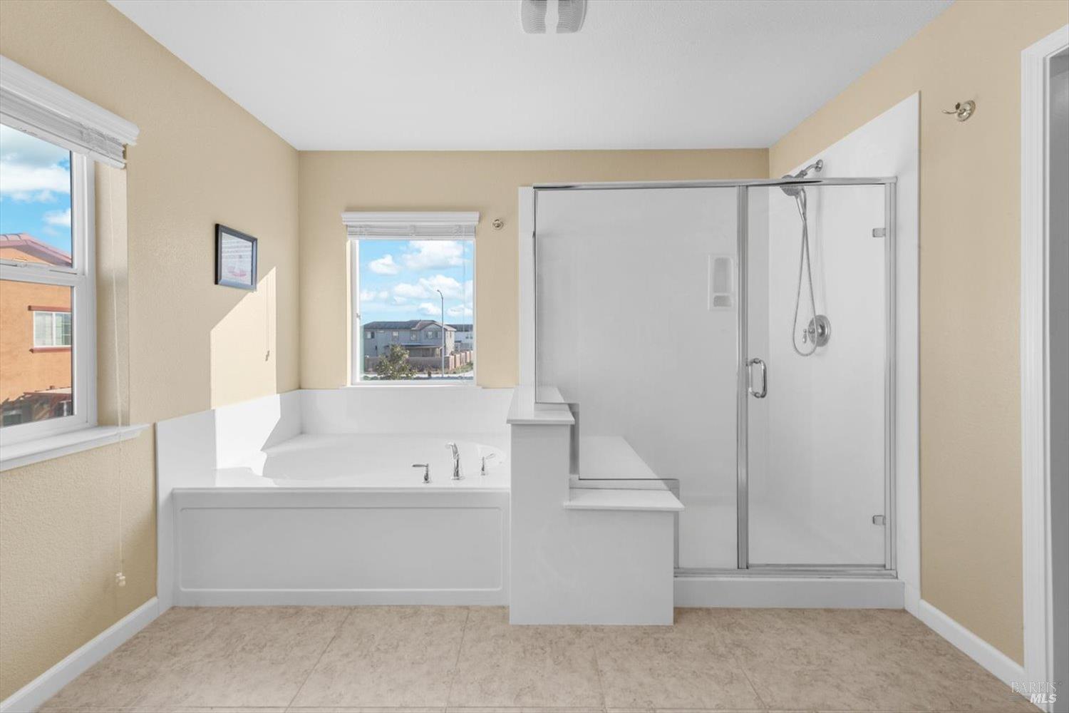 Detail Gallery Image 34 of 59 For 7079 Westminster Ct, Vacaville,  CA 95687 - 4 Beds | 2/1 Baths