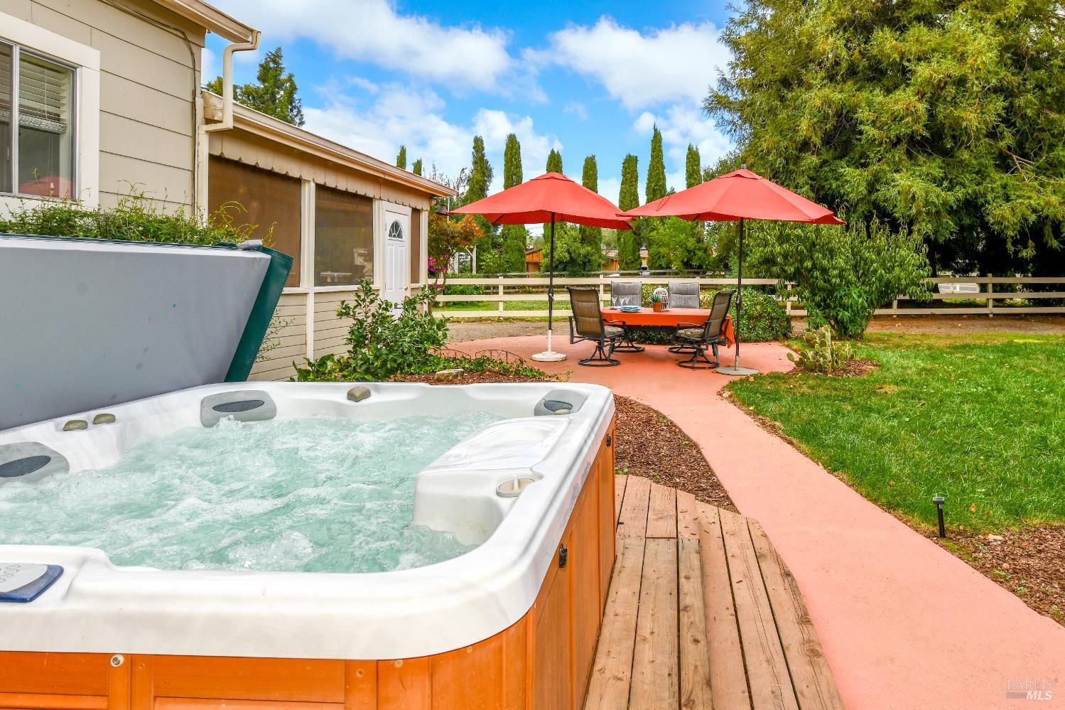 Detail Gallery Image 29 of 56 For 2060 Hagen Rd, Napa,  CA 94558 - 3 Beds | 2 Baths