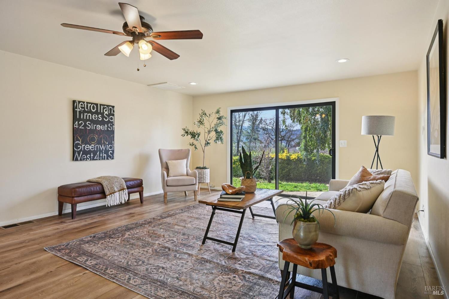 Detail Gallery Image 17 of 39 For 2550 Greenwood Ave, Calistoga,  CA 94515 - 4 Beds | 2/1 Baths