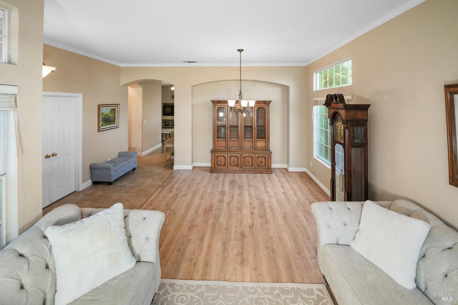 Detail Gallery Image 11 of 34 For 655 Yachtsman Ct, Dixon,  CA 95620 - 4 Beds | 2 Baths