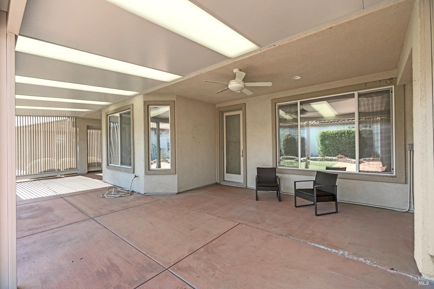 Detail Gallery Image 11 of 34 For 410 Atlantic Dr, Rio Vista,  CA 94571 - 2 Beds | 2 Baths