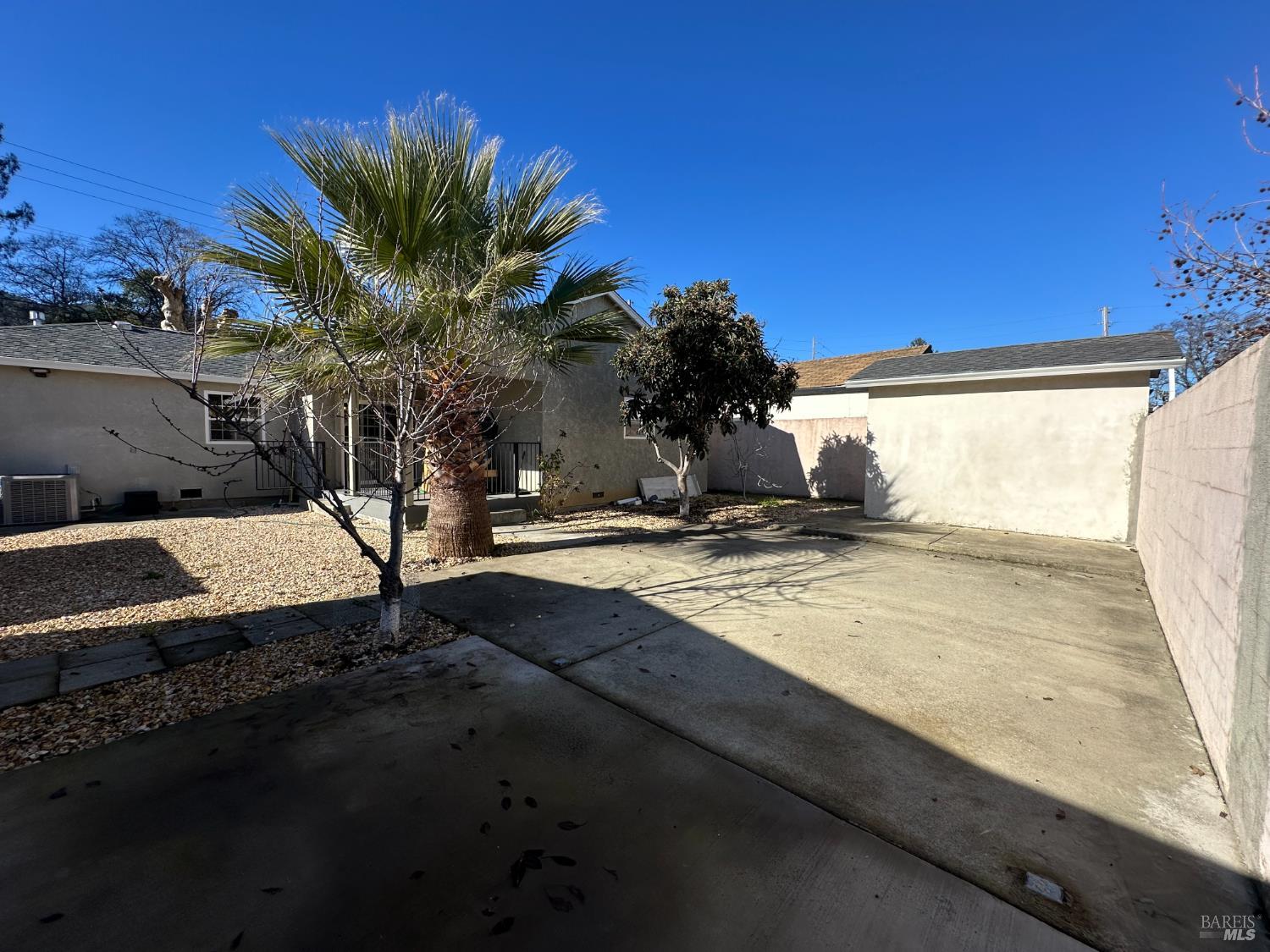 Detail Gallery Image 16 of 17 For 721 S Oak St, Ukiah,  CA 95482 - 3 Beds | 2 Baths