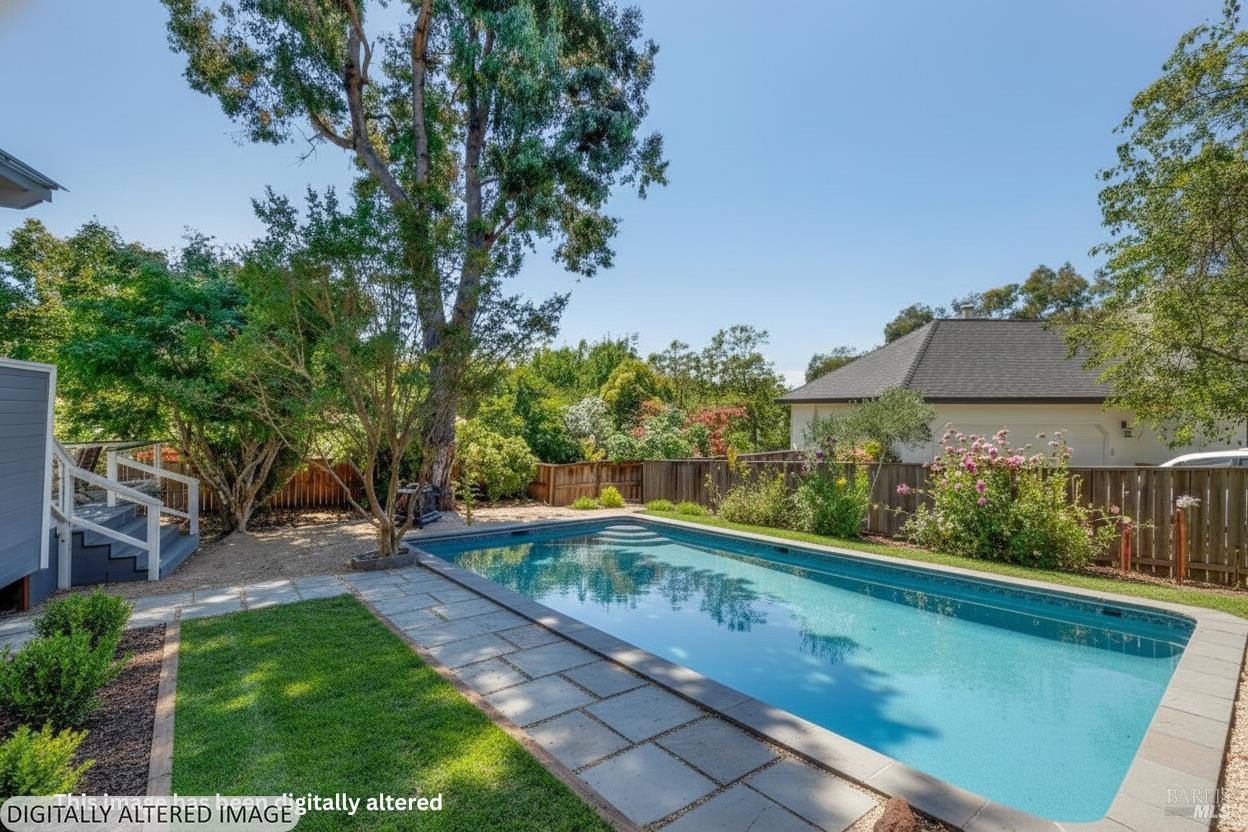 Detail Gallery Image 9 of 37 For 4713 Circle B Pl, Santa Rosa,  CA 95405 - 4 Beds | 3/1 Baths