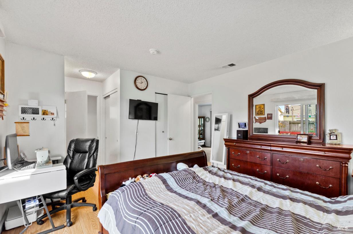 Detail Gallery Image 23 of 28 For 19295 Junipero Serra Dr, Sonoma,  CA 95476 - 3 Beds | 2 Baths