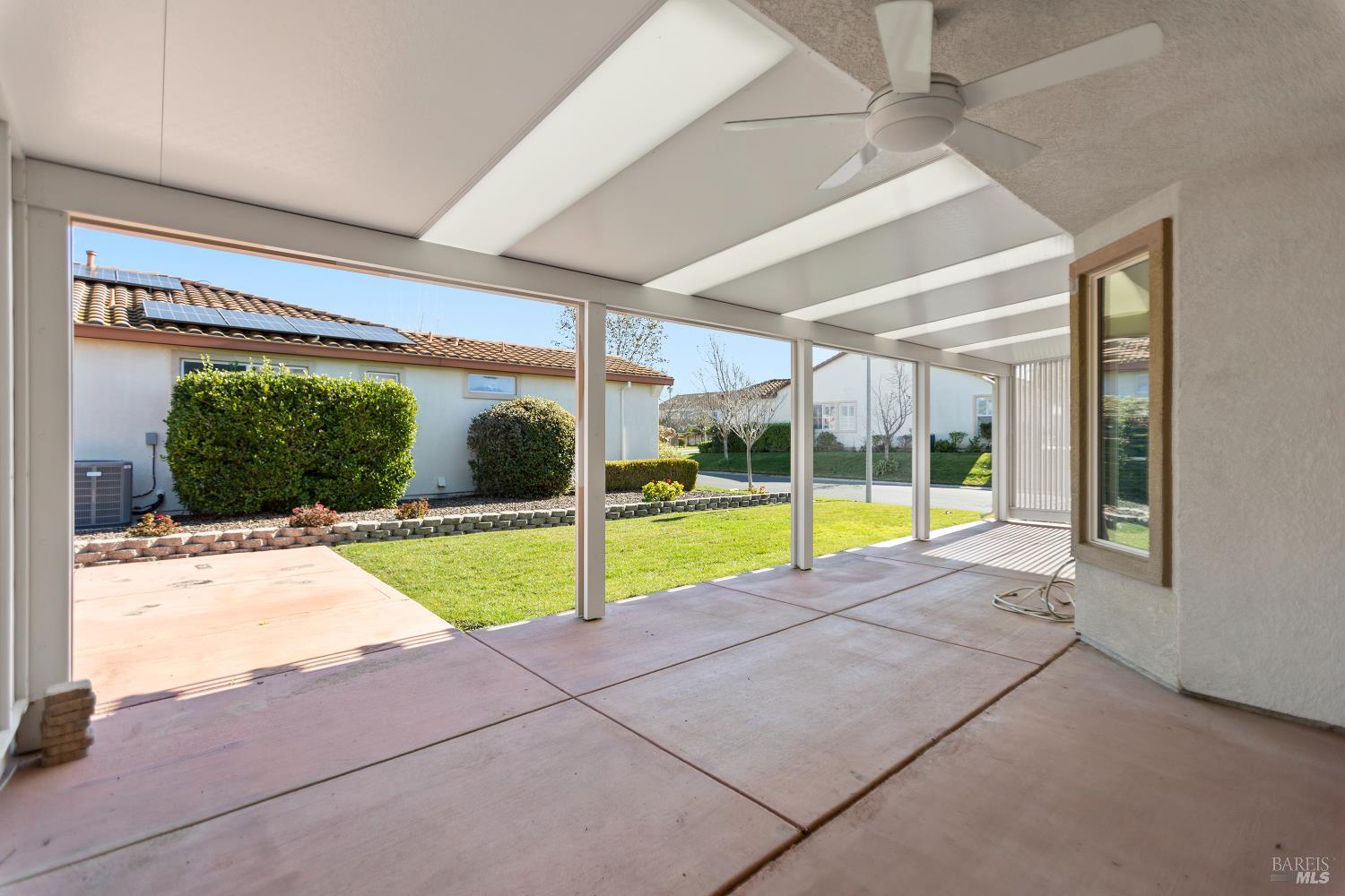 Detail Gallery Image 13 of 34 For 410 Atlantic Dr, Rio Vista,  CA 94571 - 2 Beds | 2 Baths