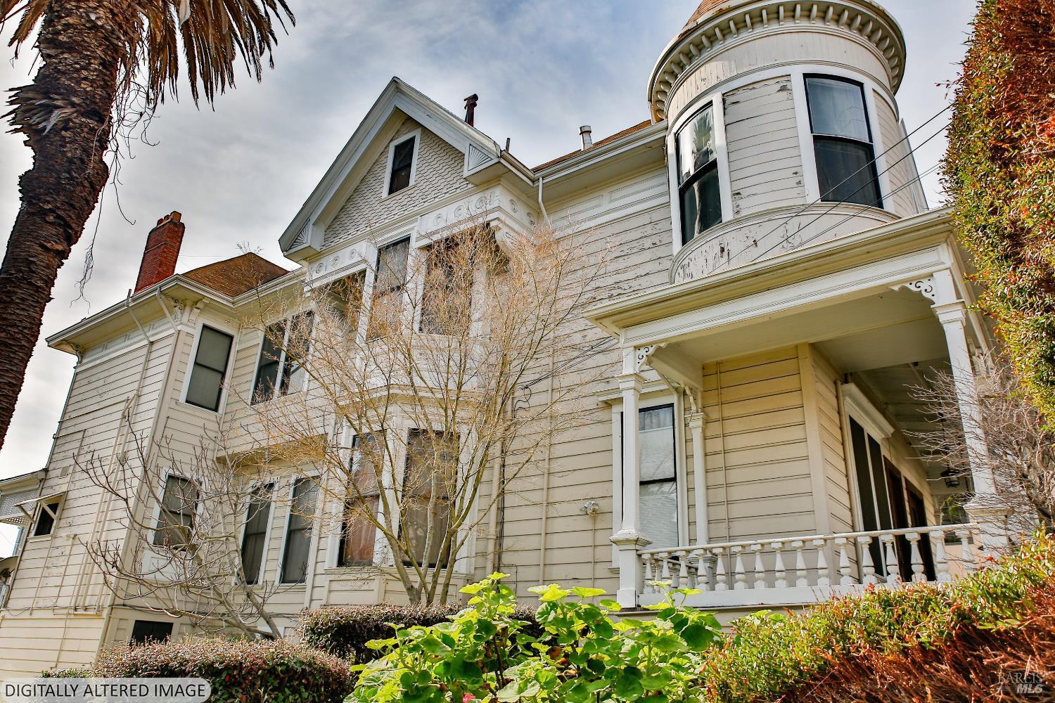 Detail Gallery Image 2 of 16 For 823 Mission Ave, San Rafael,  CA 94901 - 5 Beds | 4 Baths