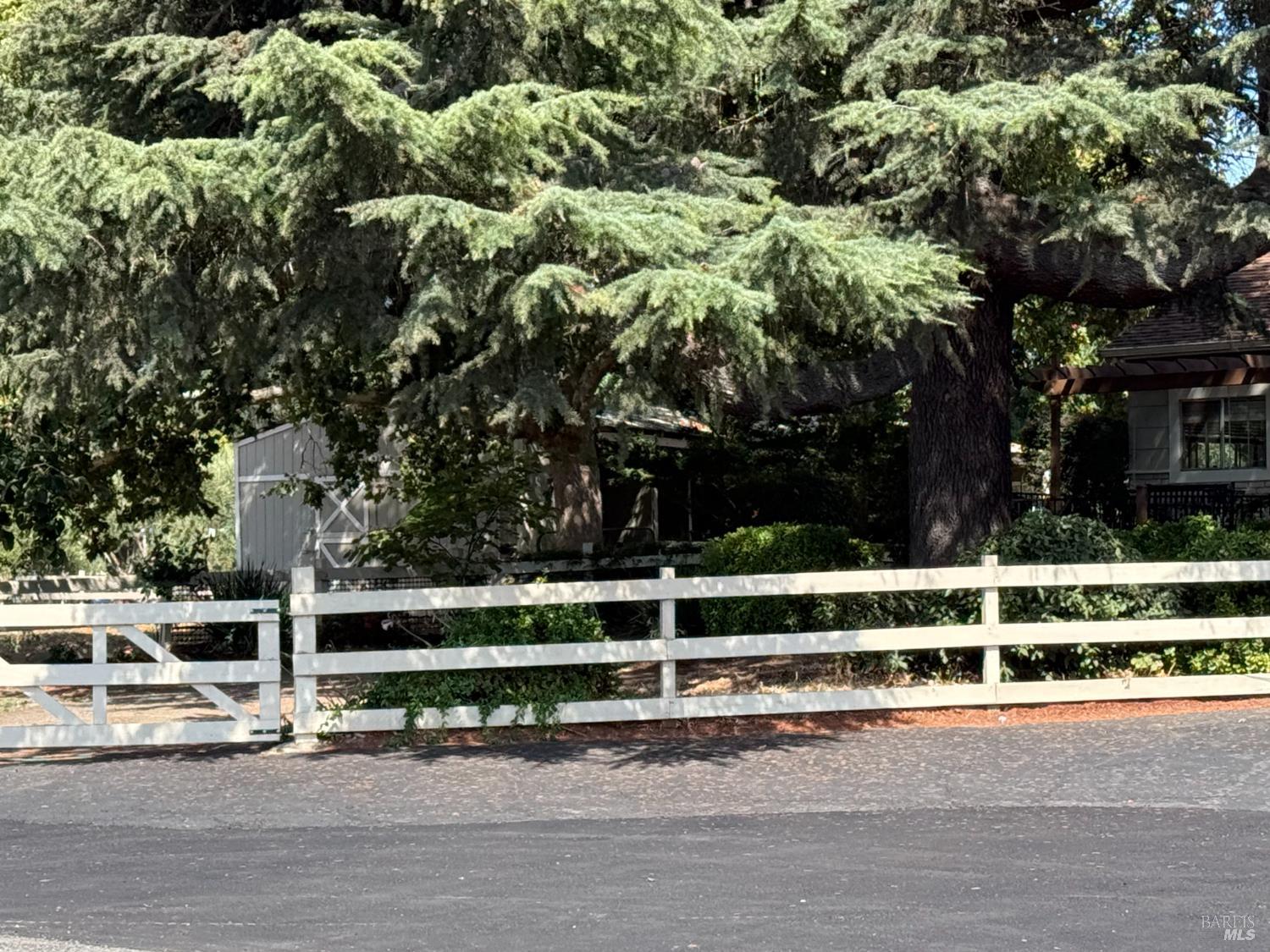 Detail Gallery Image 51 of 56 For 2060 Hagen Rd, Napa,  CA 94558 - 3 Beds | 2 Baths