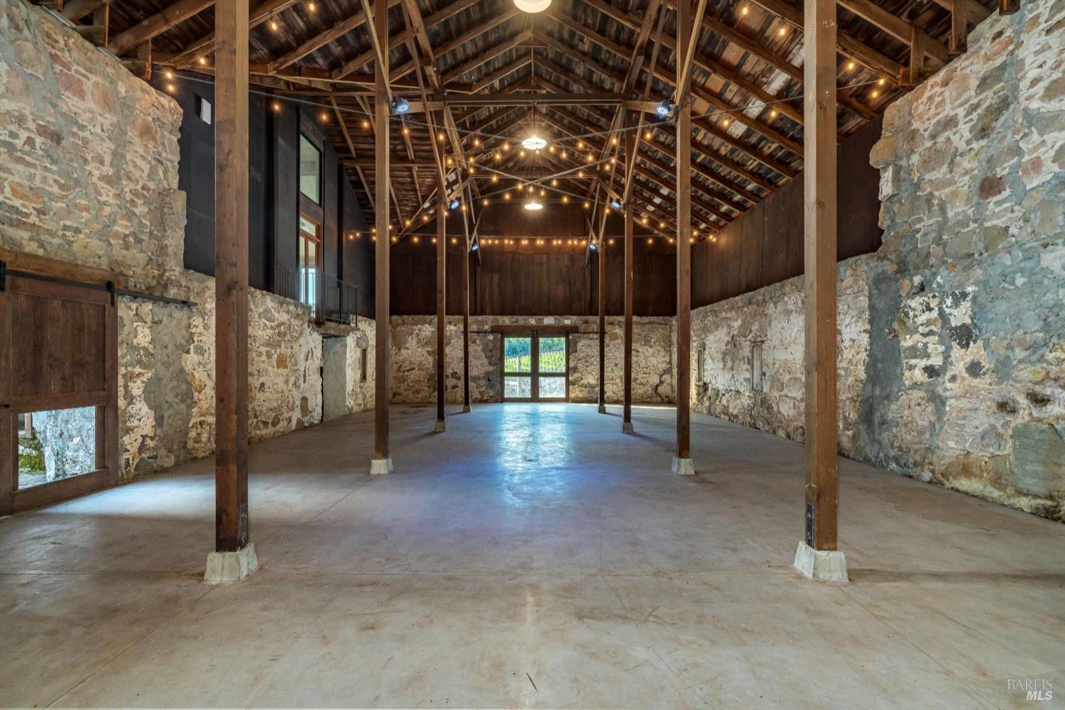 Detail Gallery Image 43 of 72 For 969 Rachael Rd, Sonoma,  CA 95476 - 4 Beds | 3/2 Baths