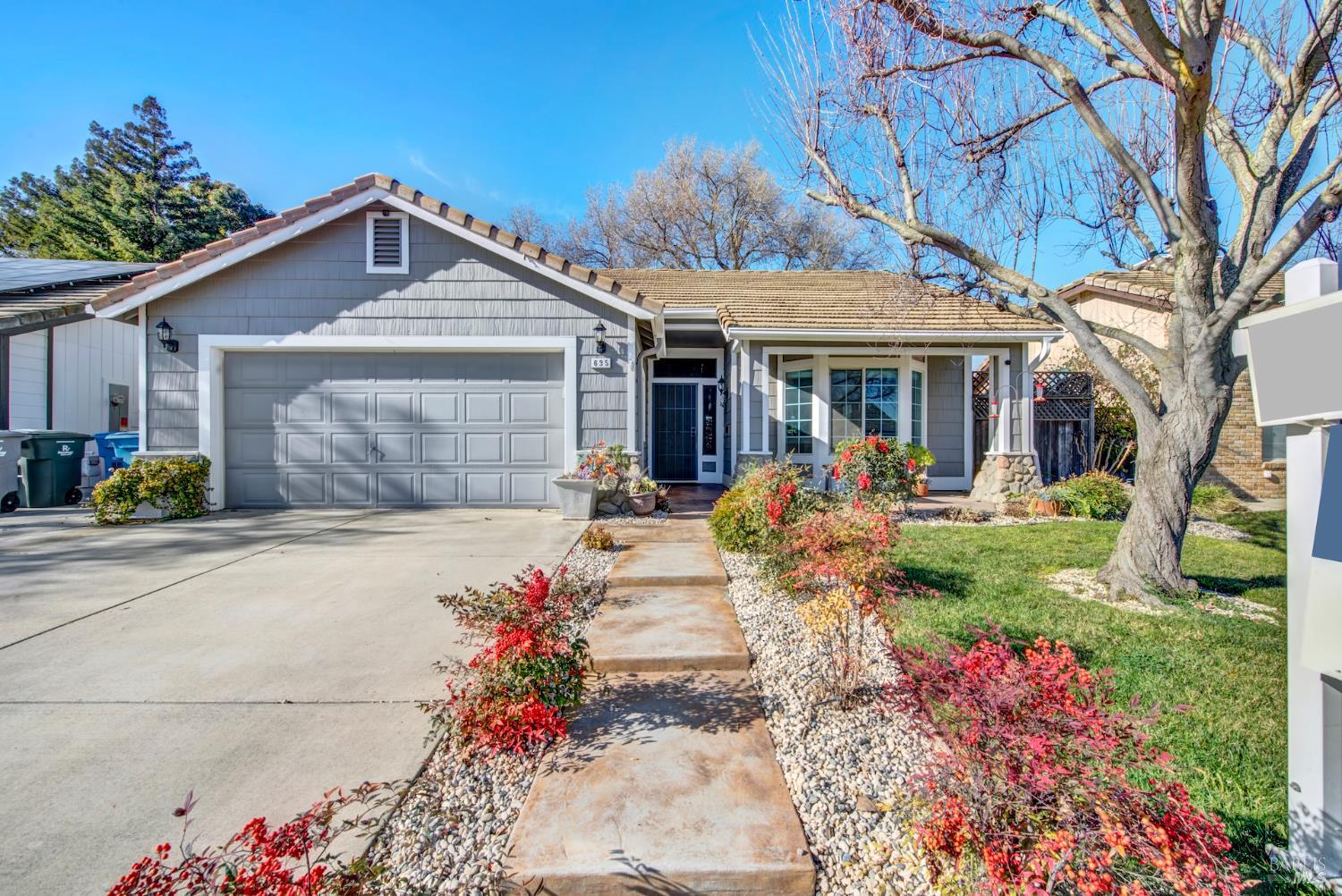 Detail Gallery Image 2 of 44 For 635 Evans Rd, Dixon,  CA 95620 - 3 Beds | 2 Baths