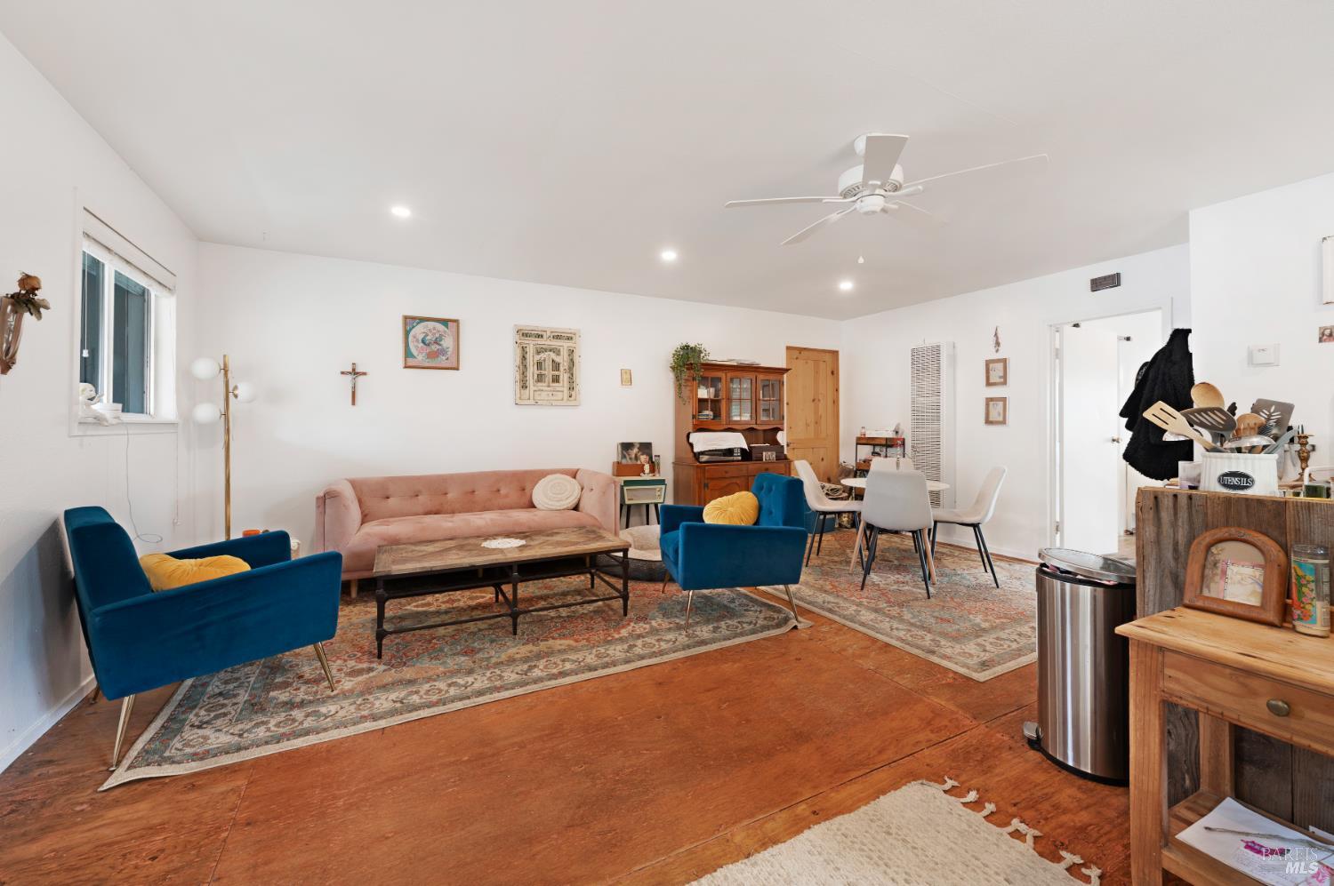 Detail Gallery Image 26 of 33 For 8931 Oak Grove Ave, Sebastopol,  CA 95472 - 4 Beds | 2 Baths