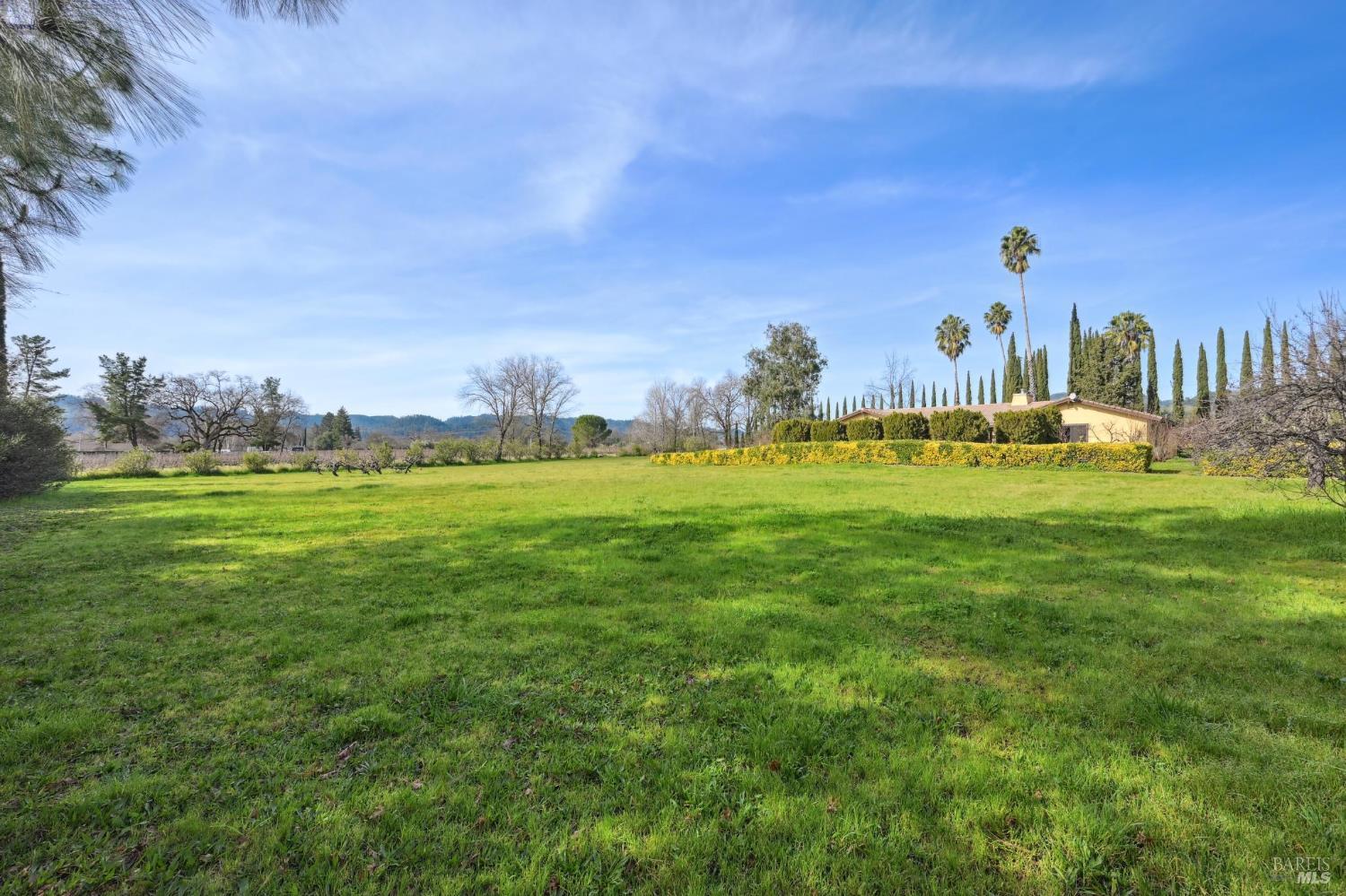 Detail Gallery Image 37 of 39 For 2550 Greenwood Ave, Calistoga,  CA 94515 - 4 Beds | 2/1 Baths