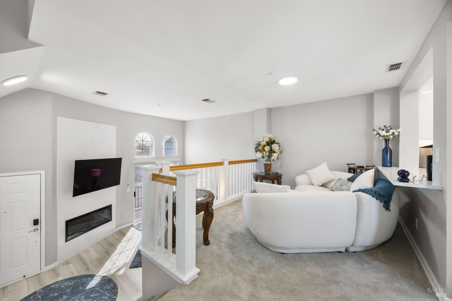 Detail Gallery Image 7 of 26 For 465 E Fifth St, Benicia,  CA 94510 - 2 Beds | 2/1 Baths