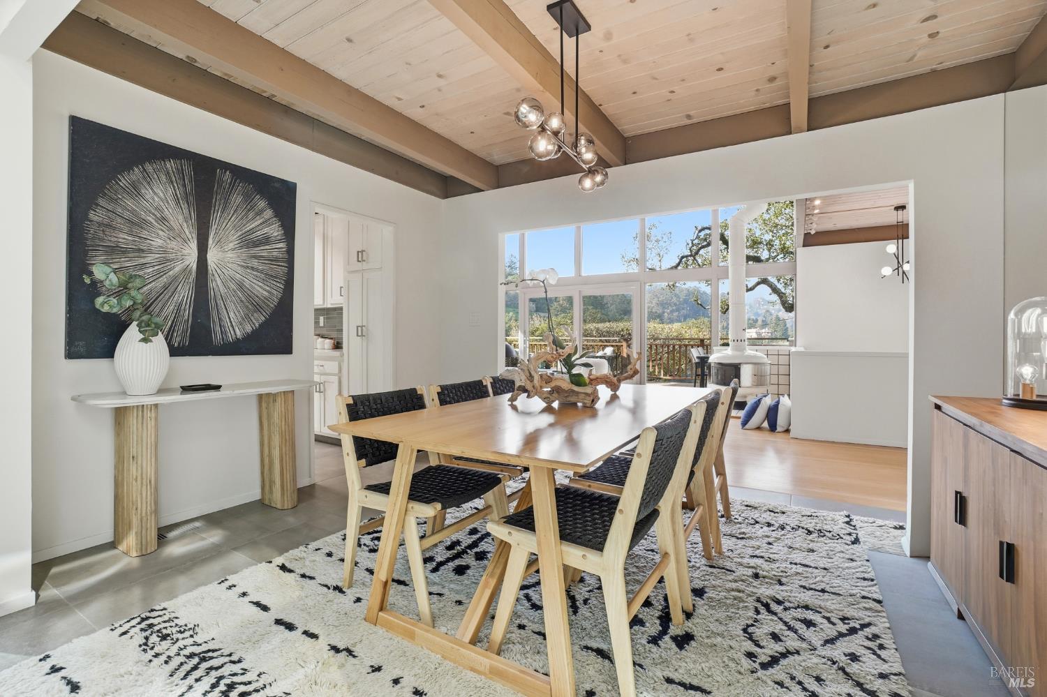 Detail Gallery Image 14 of 46 For 316 Rydal Ave, Mill Valley,  CA 94941 - 4 Beds | 3 Baths