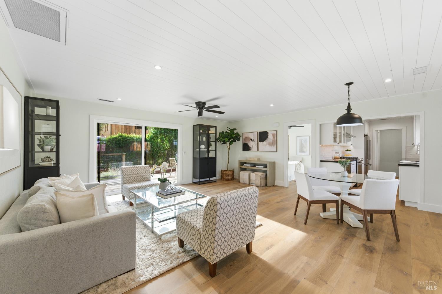 Detail Gallery Image 35 of 66 For 1123 Oak Ave, Saint Helena,  CA 94574 - 4 Beds | 4/2 Baths