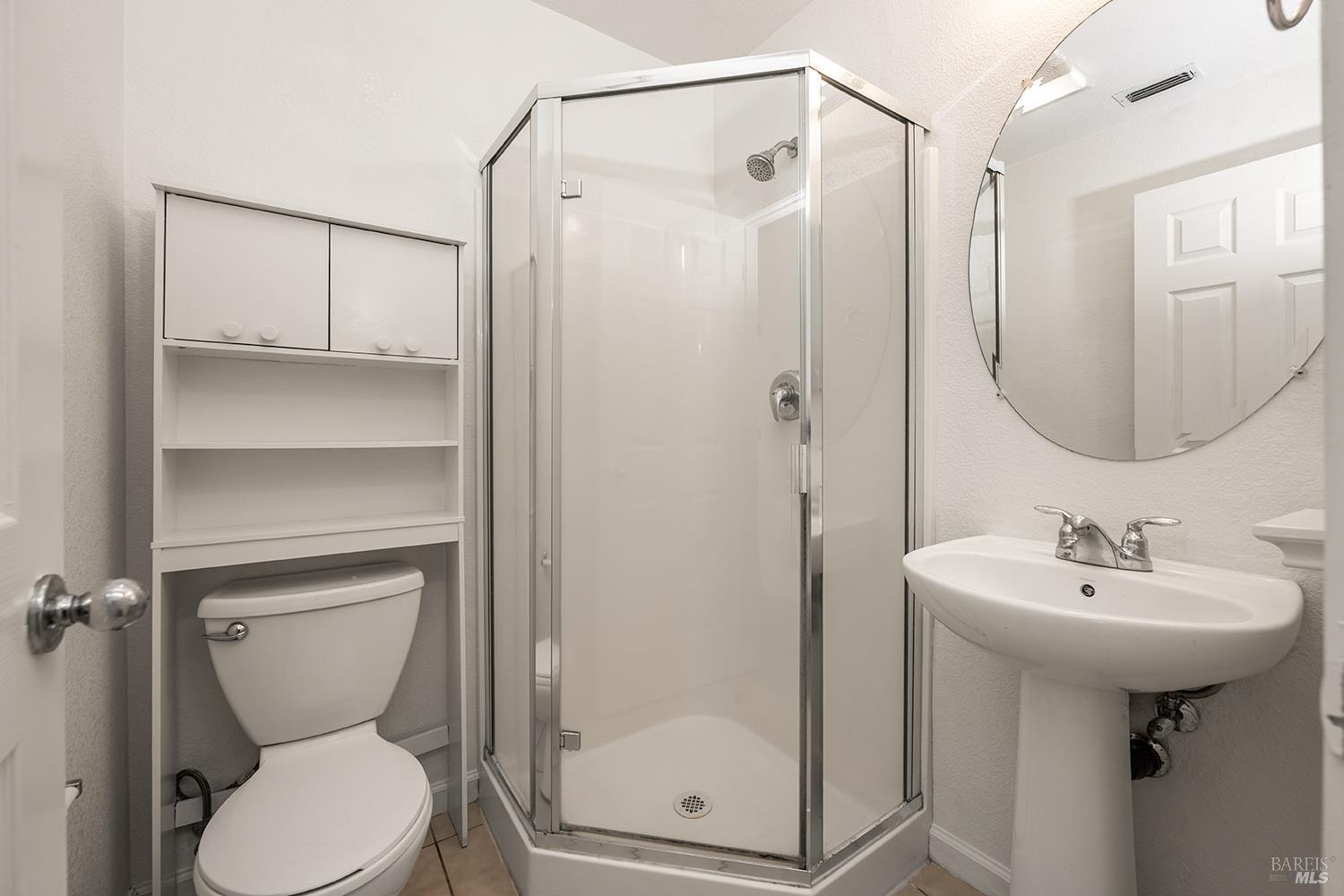 Detail Gallery Image 32 of 39 For 2023 Northfield Dr, Santa Rosa,  CA 95403 - 4 Beds | 3/1 Baths