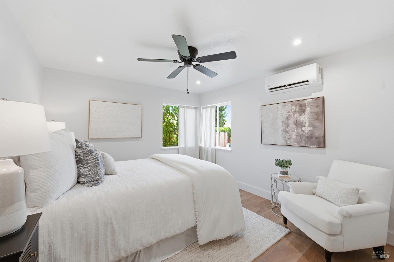 Detail Gallery Image 20 of 66 For 1123 Oak Ave, Saint Helena,  CA 94574 - 4 Beds | 4/2 Baths