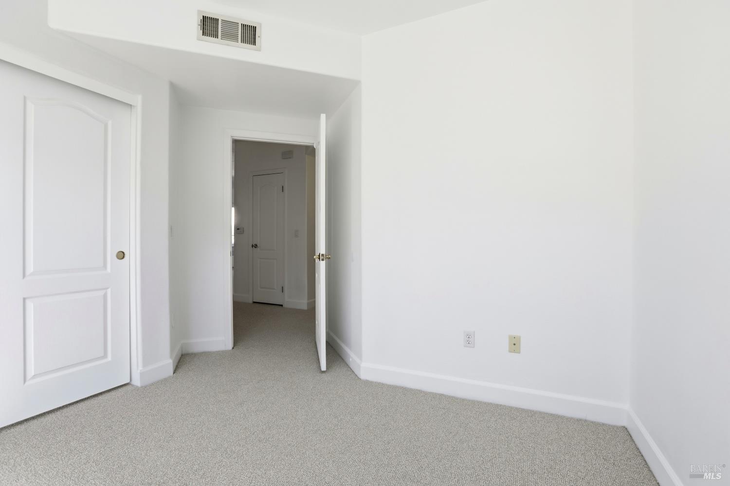 Detail Gallery Image 25 of 35 For 852 Diablo Ave #304,  Novato,  CA 94947 - 2 Beds | 2 Baths