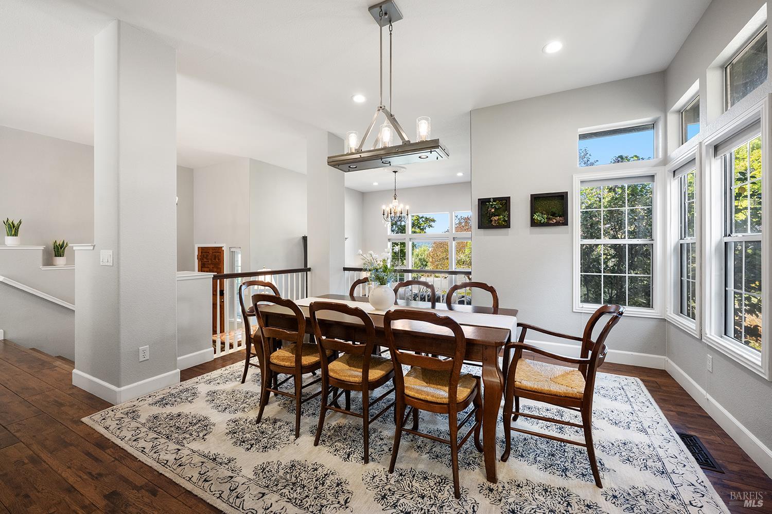 Detail Gallery Image 10 of 60 For 3991 Haven Ct, Sebastopol,  CA 95472 - 4 Beds | 2/1 Baths