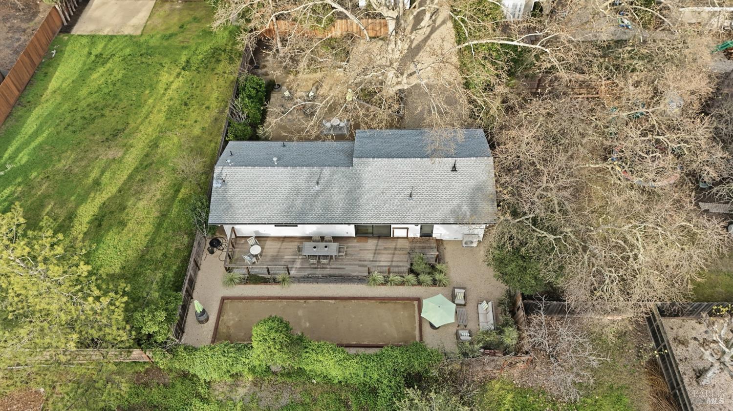 Detail Gallery Image 64 of 66 For 1123 Oak Ave, Saint Helena,  CA 94574 - 4 Beds | 4/2 Baths