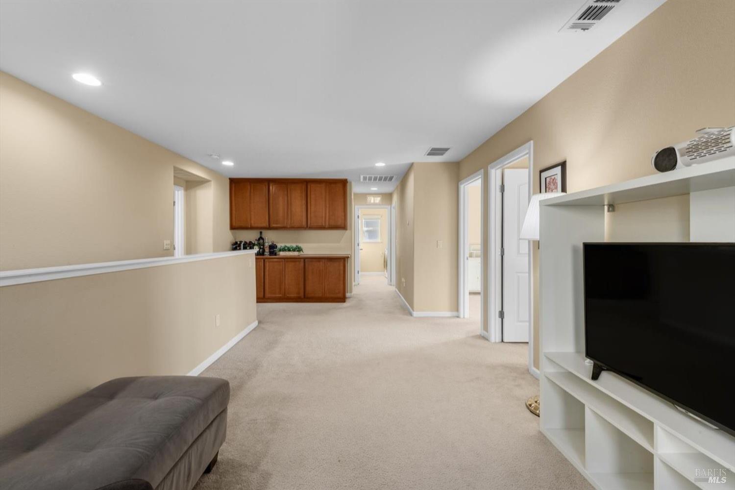 Detail Gallery Image 29 of 59 For 7079 Westminster Ct, Vacaville,  CA 95687 - 4 Beds | 2/1 Baths