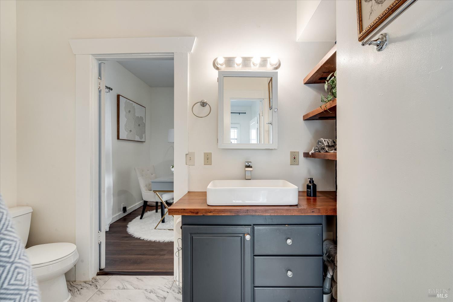 Detail Gallery Image 12 of 31 For 1145 Alta Ave, Napa,  CA 94559 - 3 Beds | 1 Baths