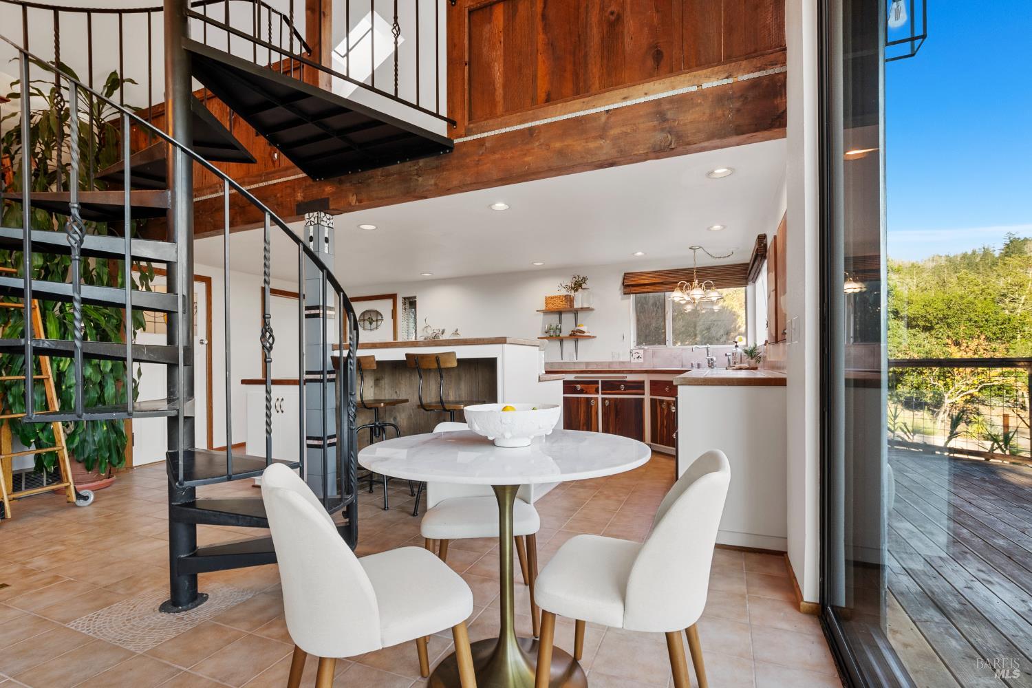 Detail Gallery Image 20 of 65 For 12303 Margie Ln, Glen Ellen,  CA 95442 - 1 Beds | 1/1 Baths