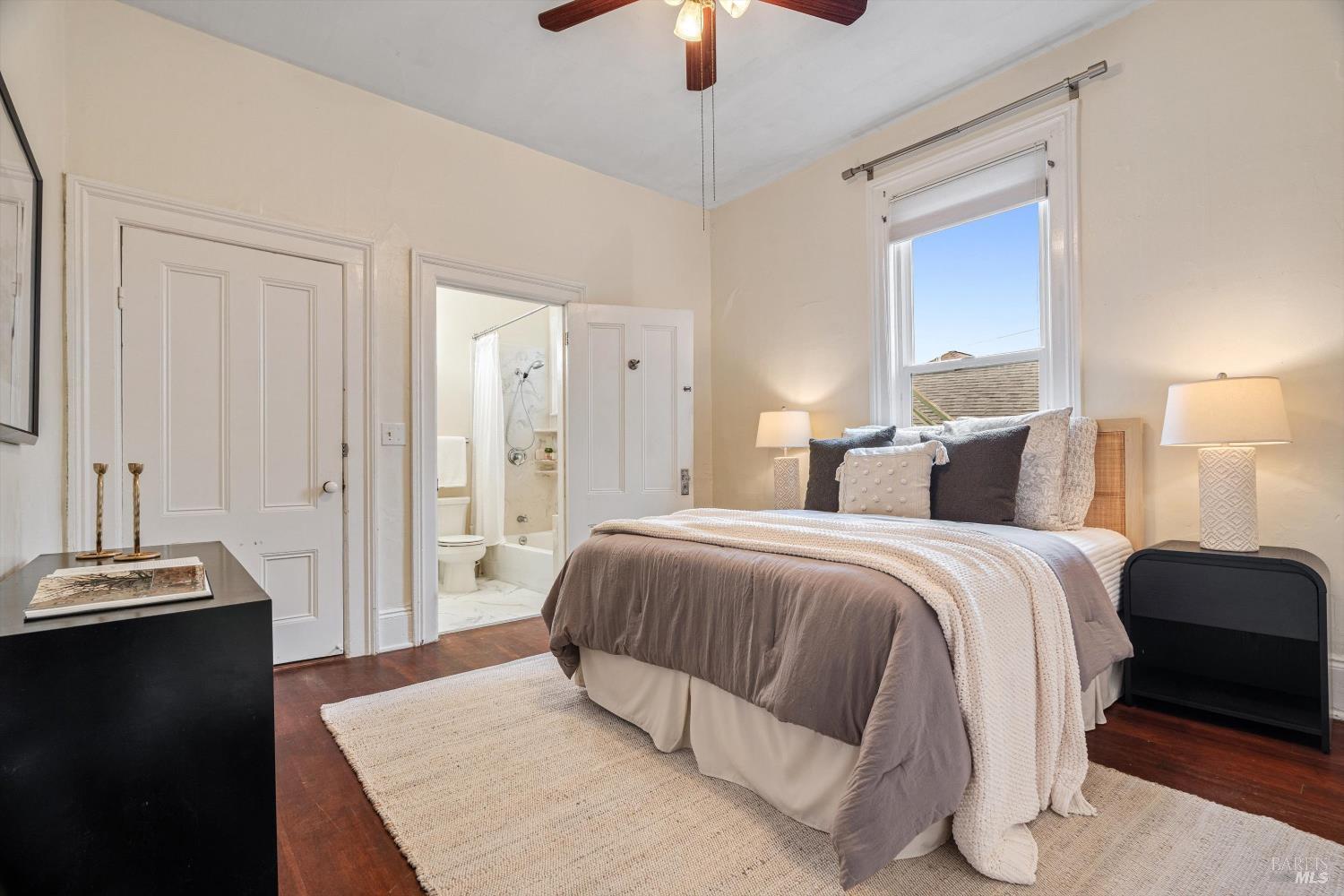 Detail Gallery Image 14 of 40 For 317 8th St, Petaluma,  CA 94952 - 4 Beds | 2 Baths