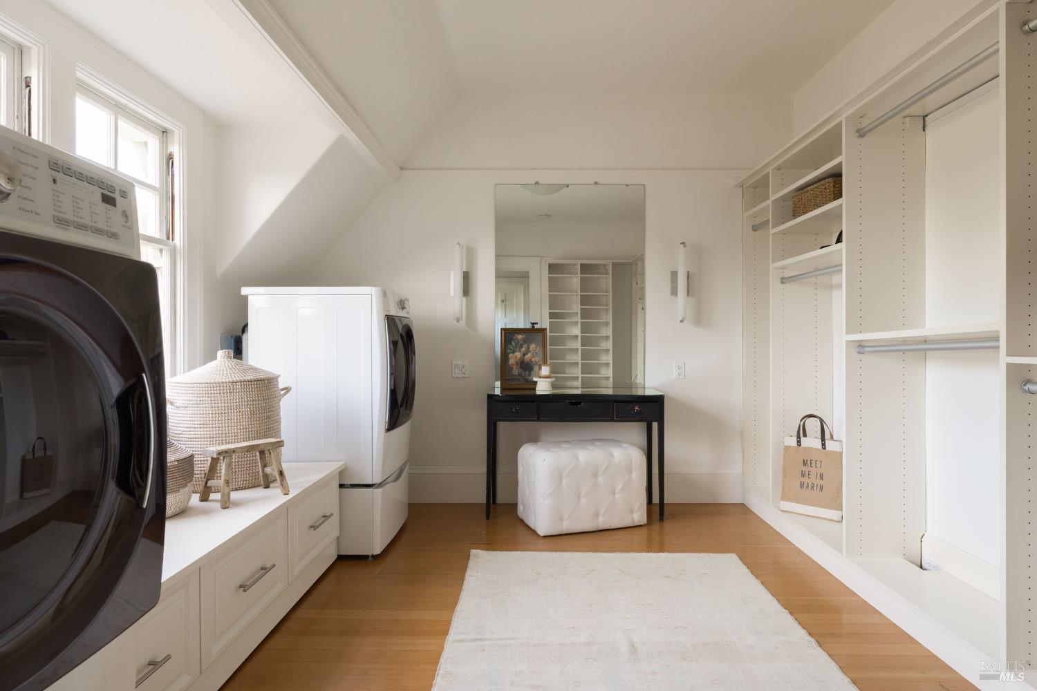 Detail Gallery Image 21 of 43 For 178 Palm Ave, San Rafael,  CA 94901 - 5 Beds | 3/2 Baths